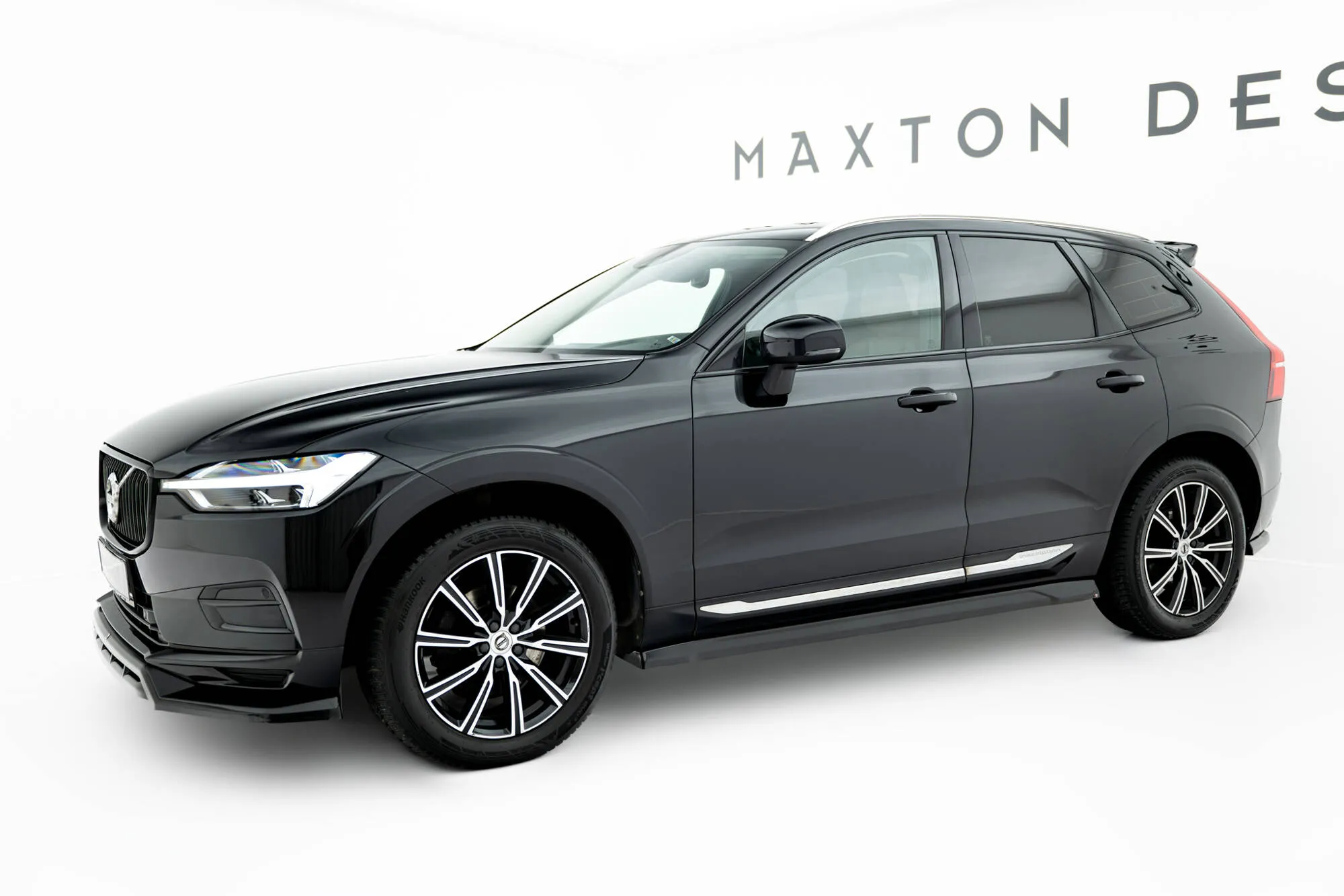 Sideskjørt Volvo XC60 II 2017 - 2021 | Glossy Black Edition – bilde 3