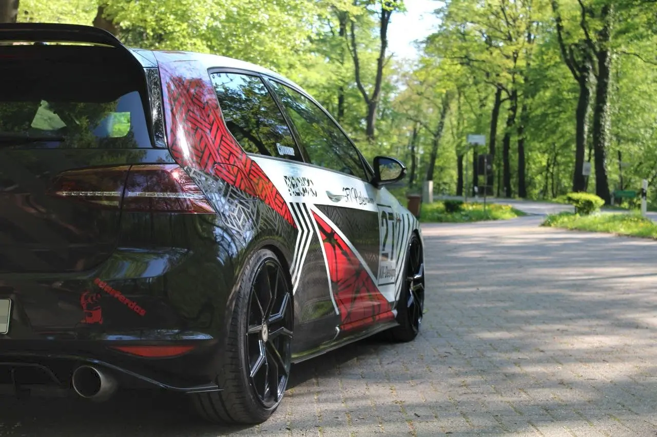 SIDESKJØRT VW GOLF 7 GTI CLUBSPORT 2016-2017 – bilde 3