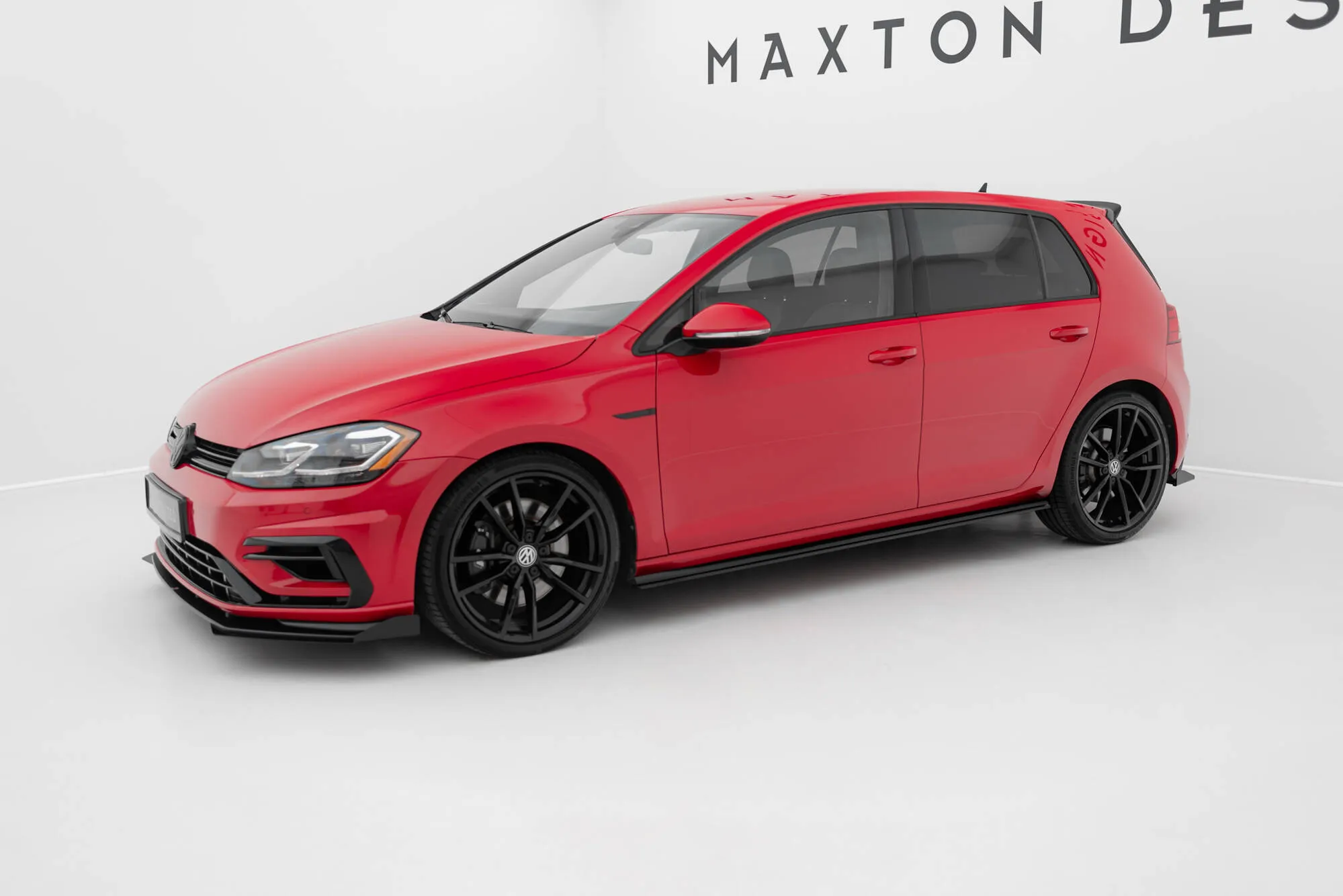 Sideskjørt VW Golf MK7 R / R-line 2017-2020 | Street Pro Black Edition – bilde 2