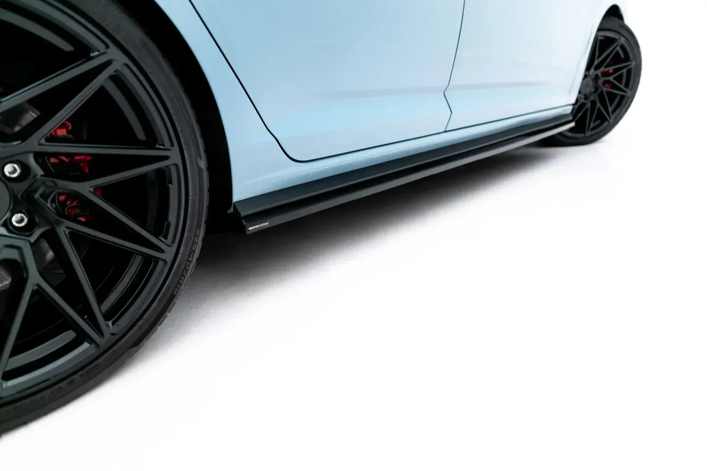 Sideskjørt VW Jetta GLI VII Facelift 2 2024 -> | Glossy Black Edition V2 – bilde 3