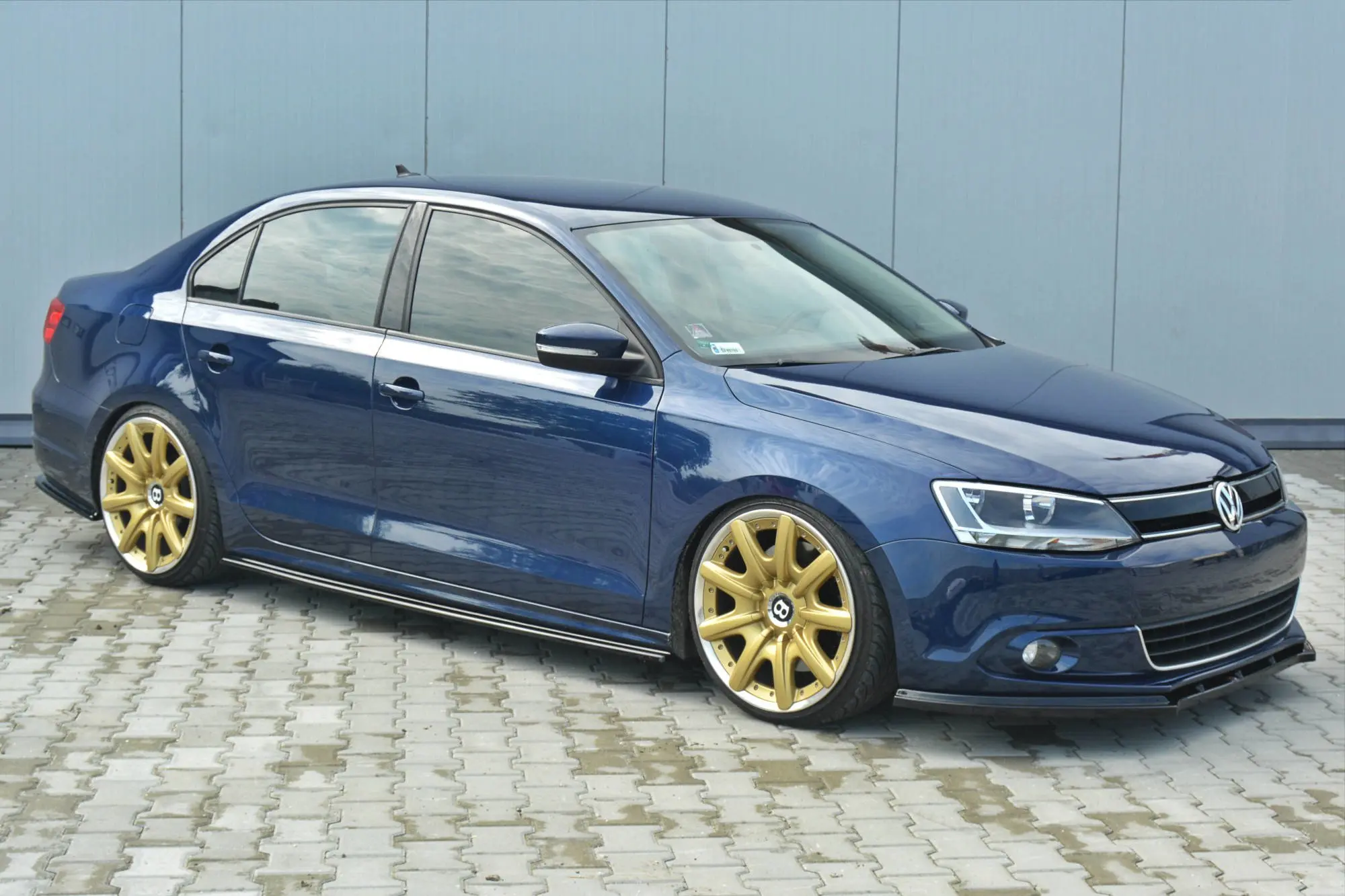 SIDESKJØRT VW Jetta mk6 2010-2014 (pre-facelift) – bilde 3