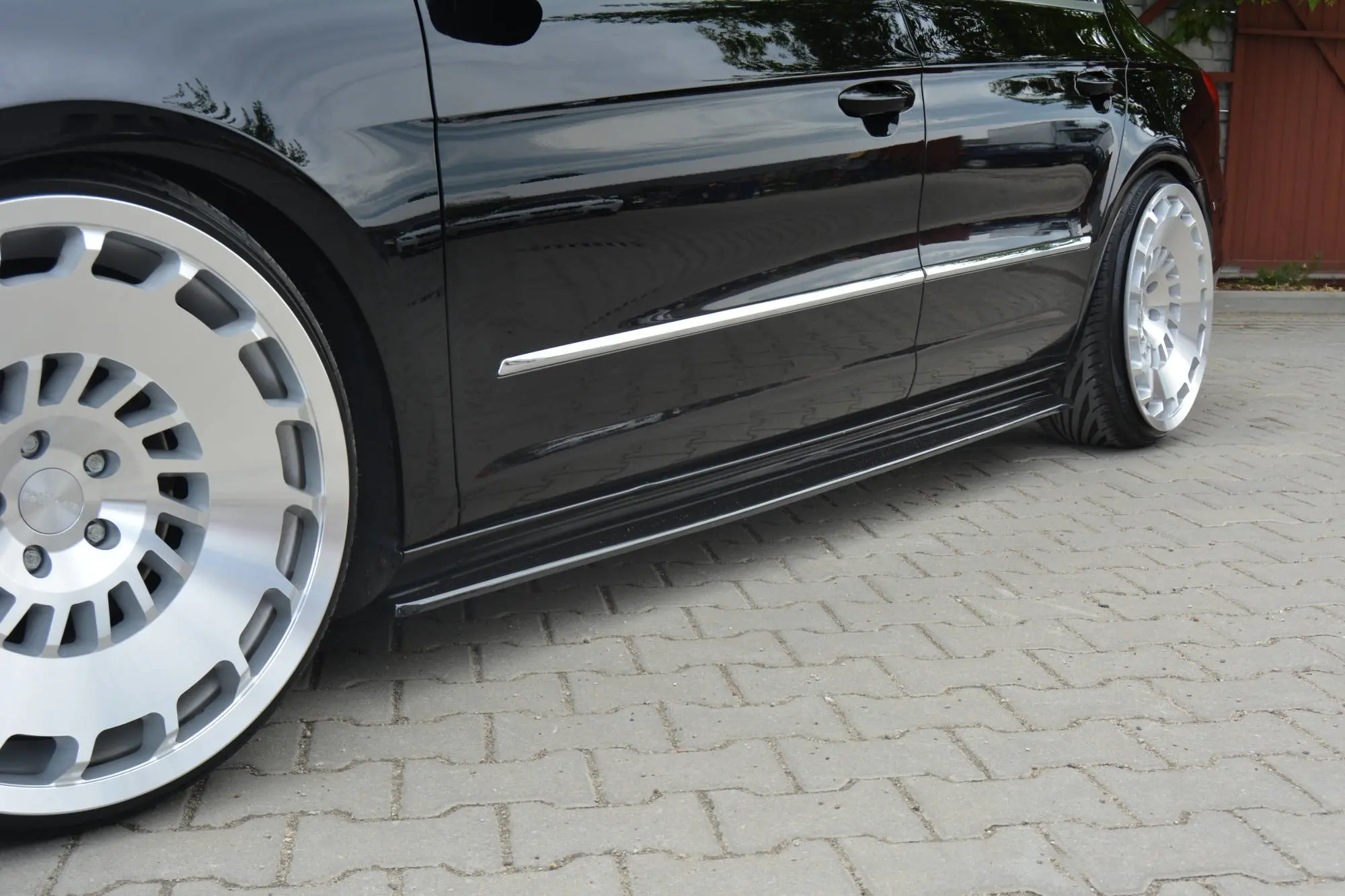 SIDESKJØRT VW PASSAT CC 2008-2012 – bilde 2