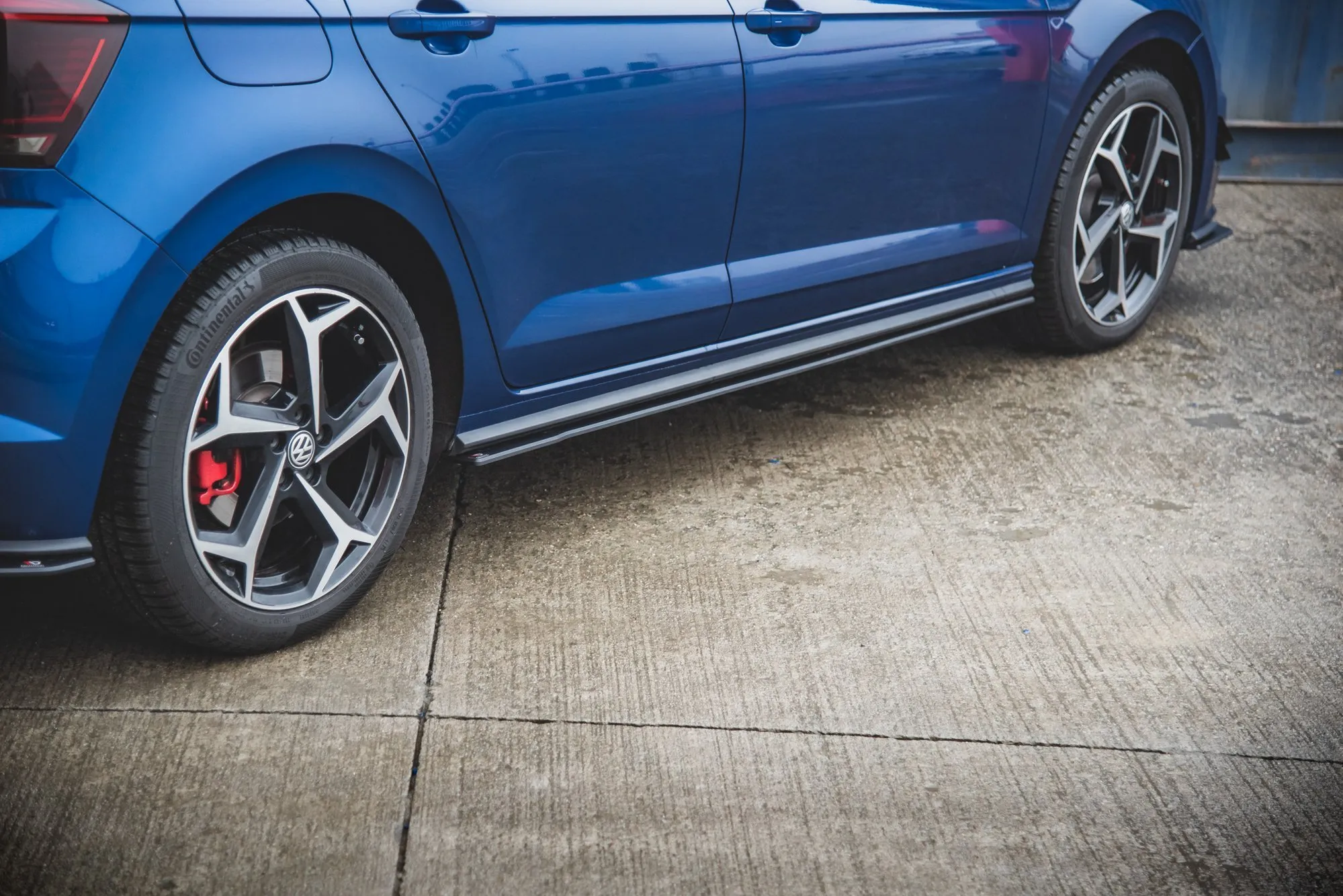 Sideskjørt VW Polo GTI MK6 2017-2021 | Street Pro Black Edition – bilde 3