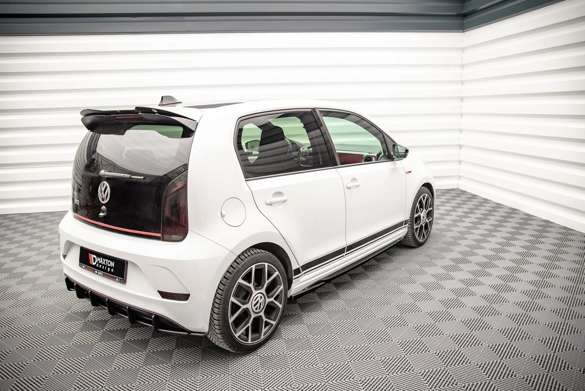 SIDESKJØRT VW UP GTI 2018-> – bilde 3