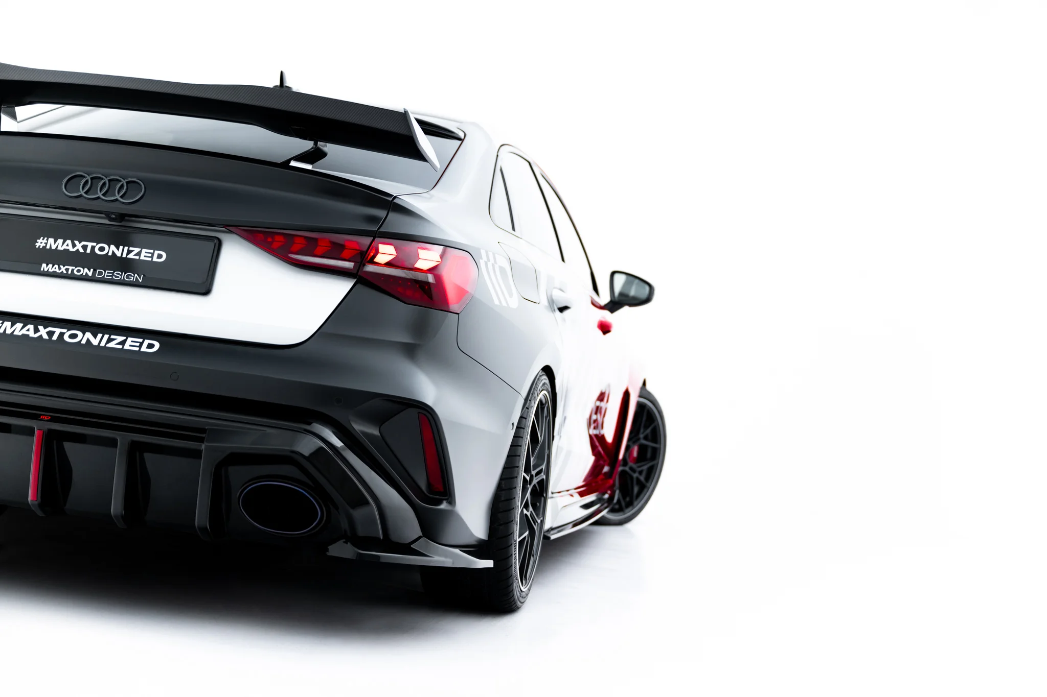 Sidesplitters bak Audi RS3 (8Y) Facelift 2024 -> | Glossy Black Edition V1
