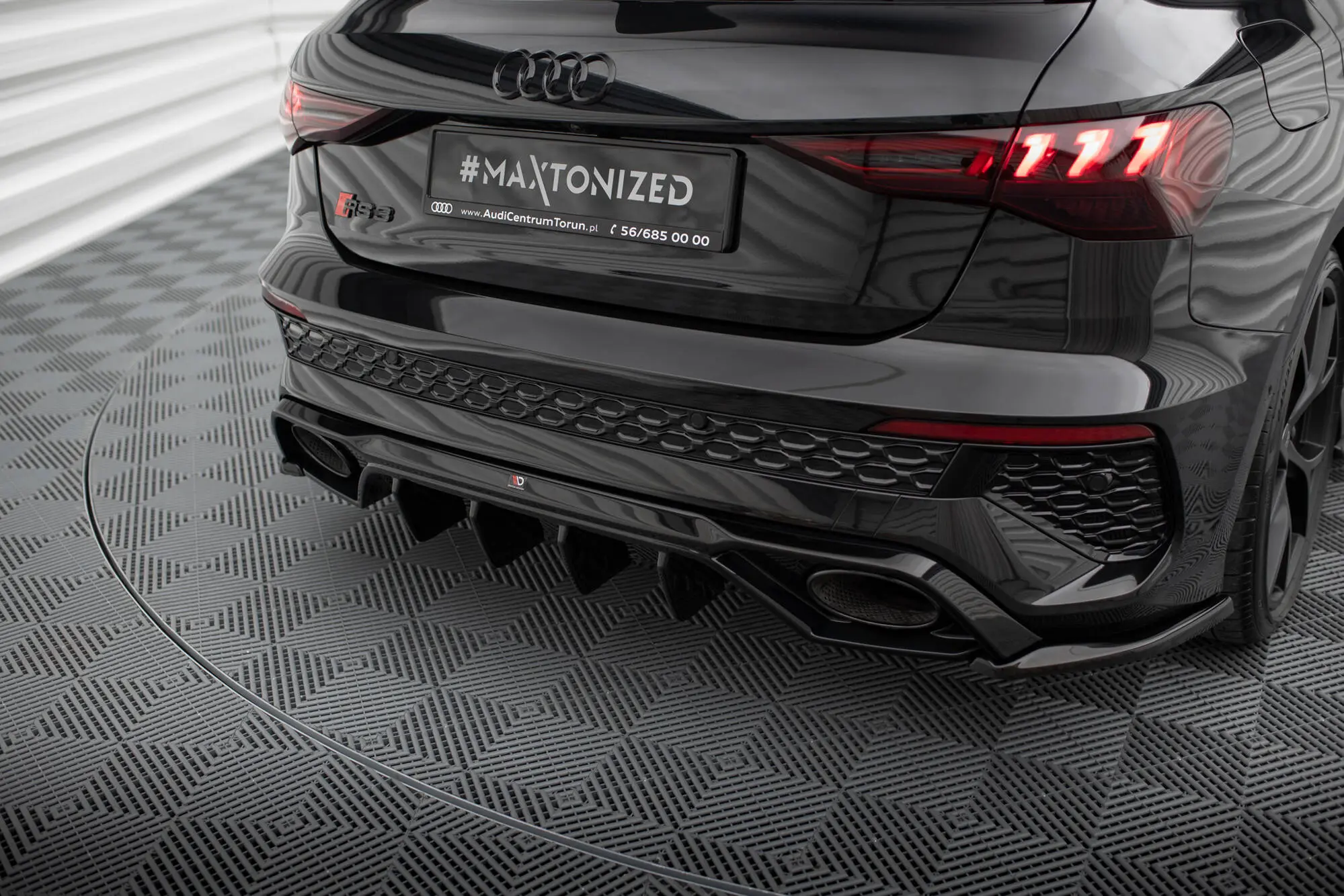 Sidesplitters bak Audi RS3 (8Y) Sportback 2020 - > | Glossy Black Edition – bilde 3