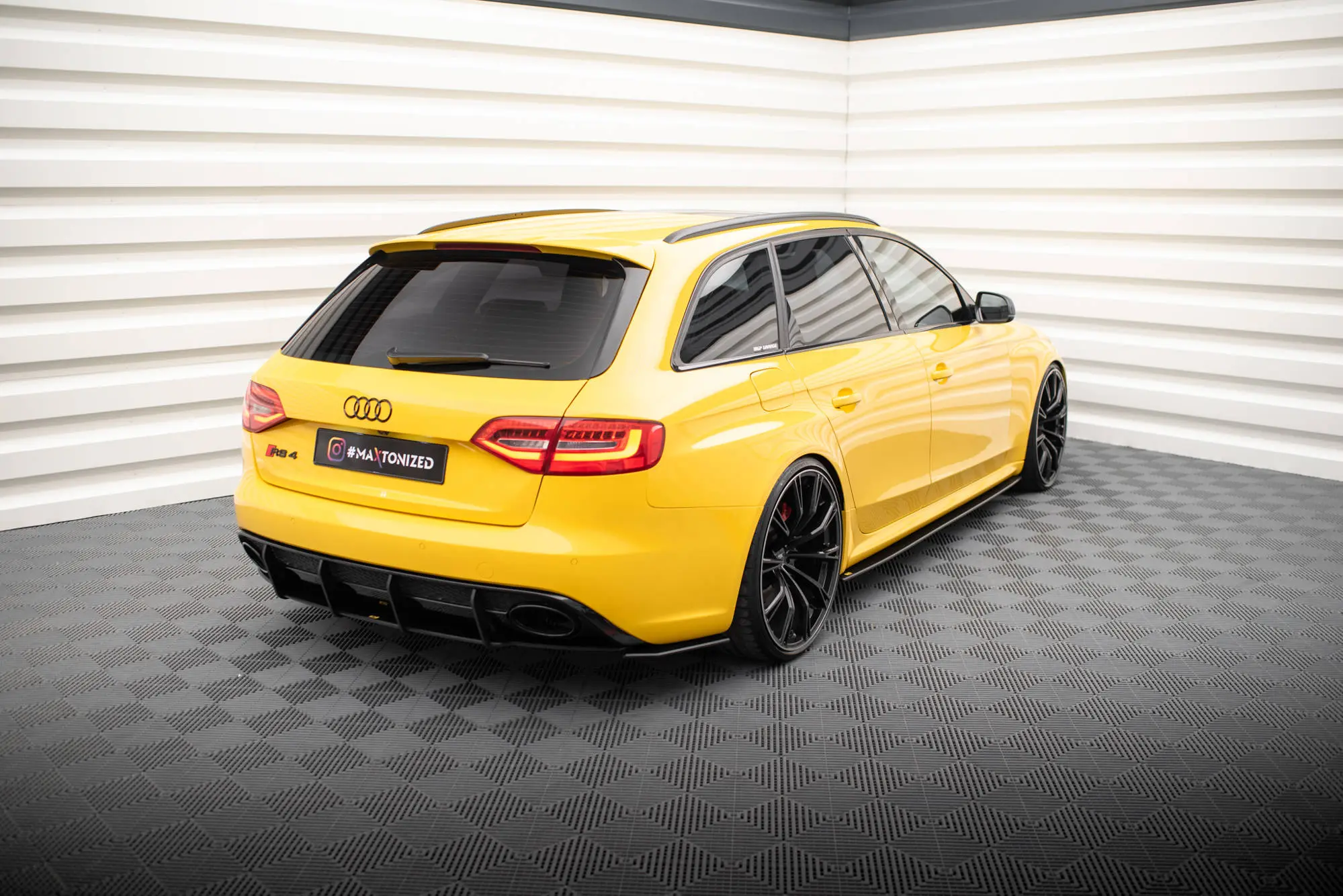 Sidesplitters bak Audi RS4 (B8) 2012-2015 | Street Pro Black Edition – bilde 4