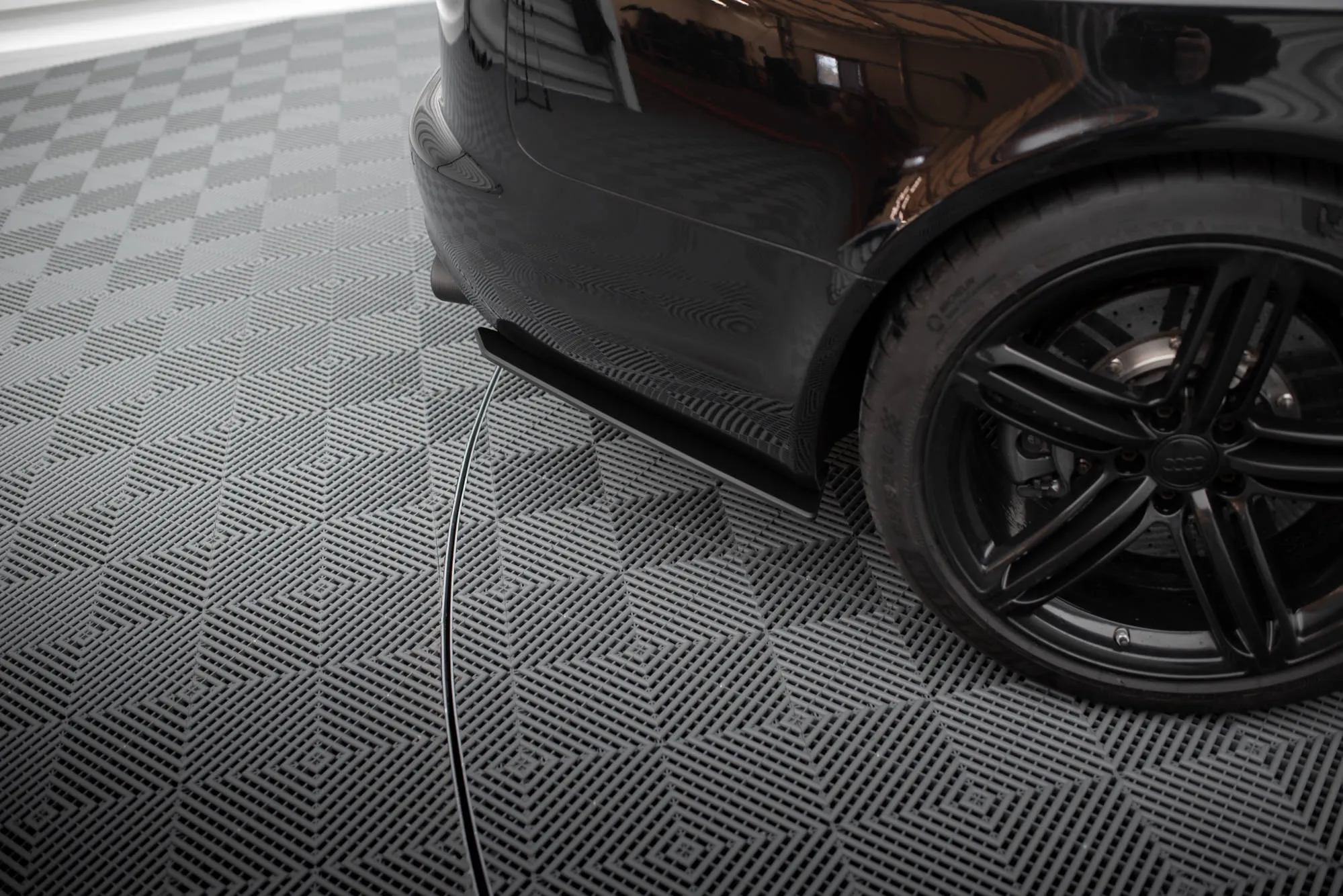 Sidesplitters bak Audi RS6 (C6) Avant 2007 - 2010 | Street Pro Black Edition – bilde 3