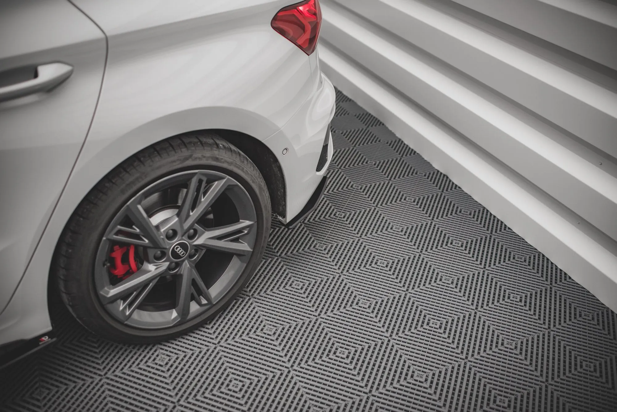 Sidesplitters bak Audi S3 2020-2026 | Street Pro Black Edition – bilde 3