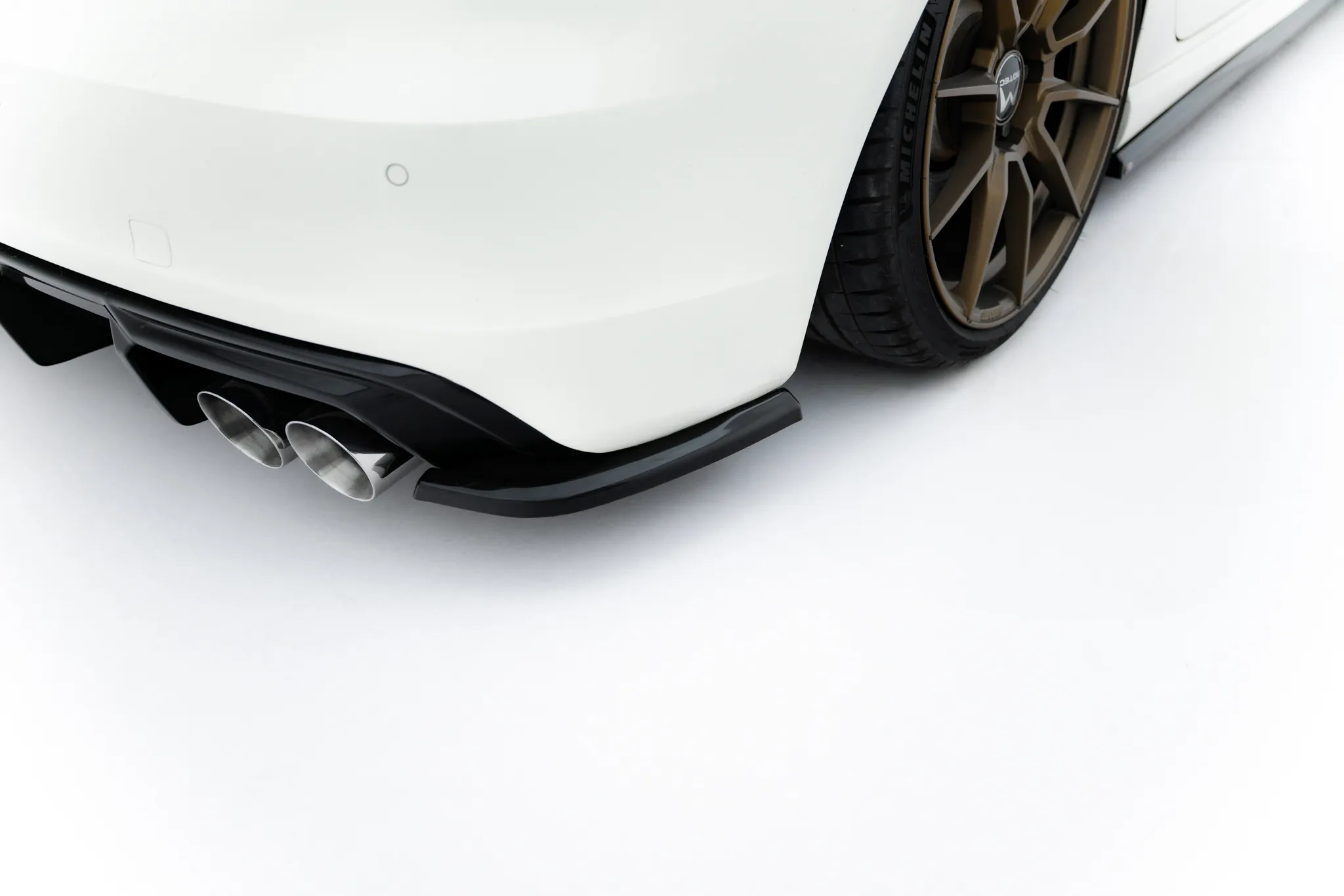 Sidesplitters bak Audi S3 8V Sportback / Audi A3 8V S-Line 2013 - 2020 | Glossy Black Edition
