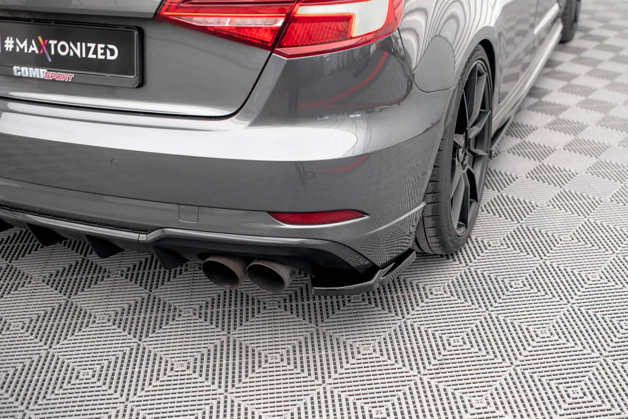Sidesplitters bak Audi S3 (8V) Sportback facelift 2016 - 2019 | Glossy Black Edition – bilde 2