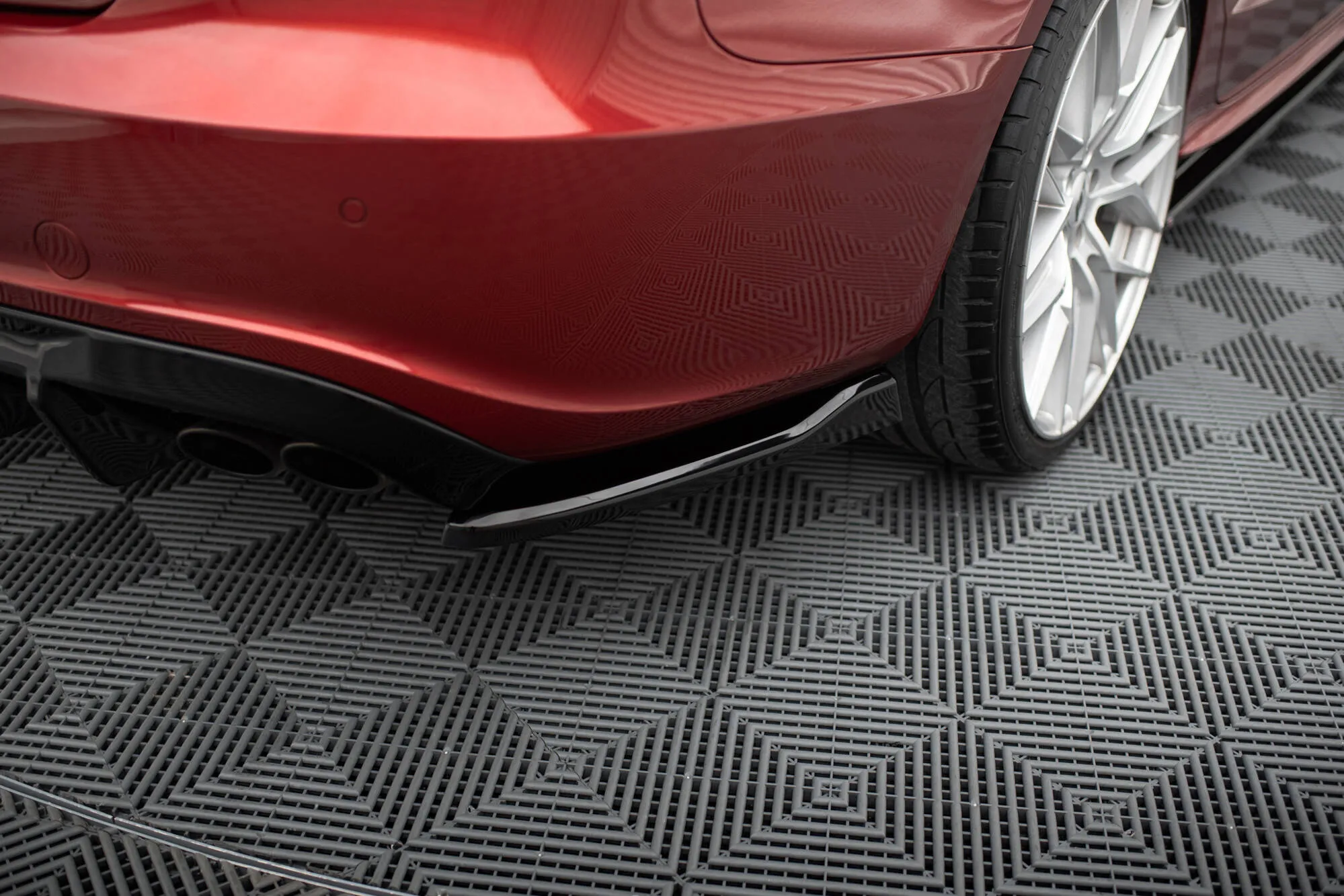 Sidesplitters bak Audi S5 (8T) 2007 - 2011 | Glossy Black Edition