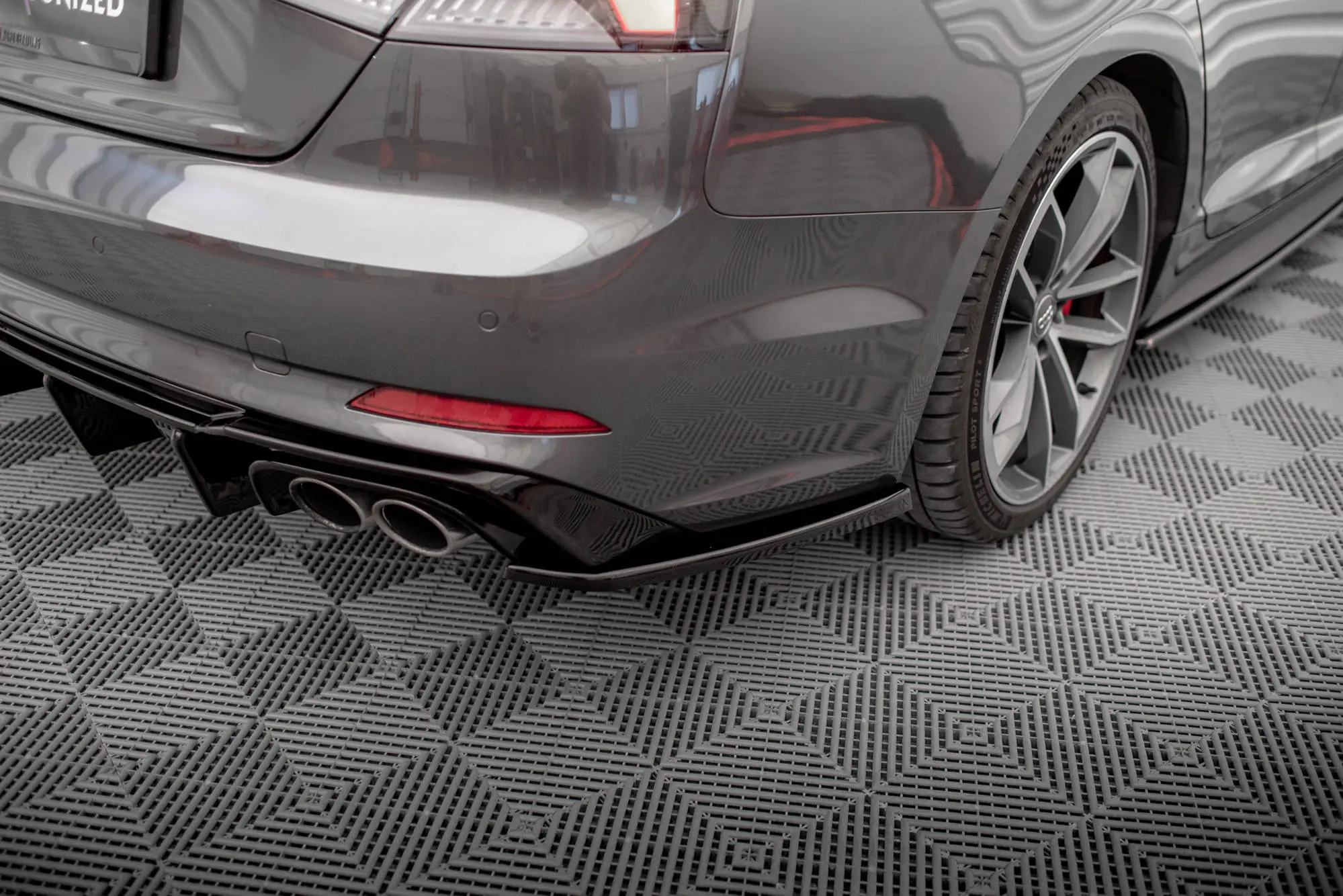 Sidesplitters bak Audi S5 (F5) 2017 - 2019 | Glossy Black Edition