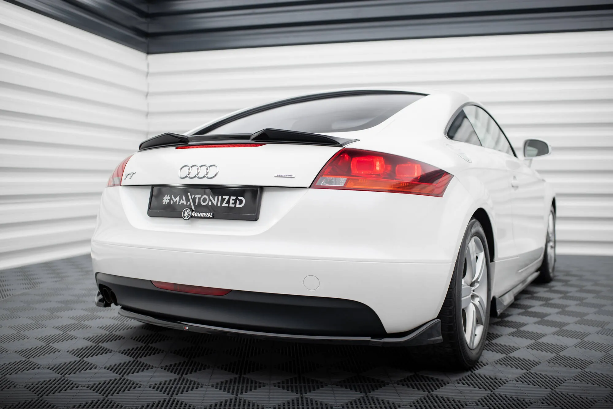 Sidesplitters bak Audi TT 8J 2006 - 2010 | Glossy Black Edition