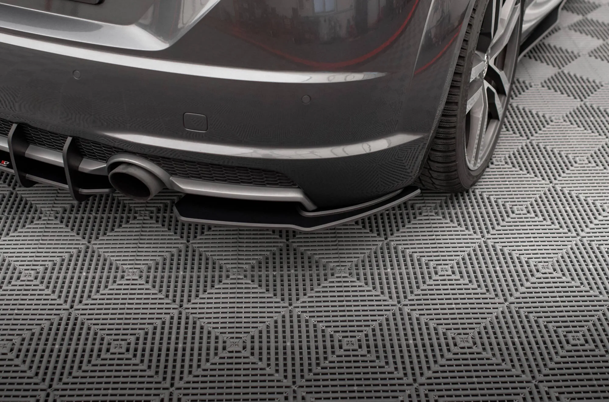 Sidesplitters bak Audi TT S-Line (8S) 2014 - 2018 | Street Pro Black Edition