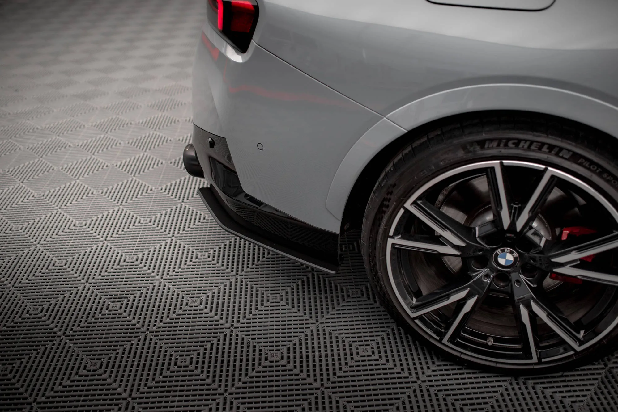 Sidesplitters bak BMW 2 (M240) 2021 - 2026 | Street Pro Black Edition – bilde 3