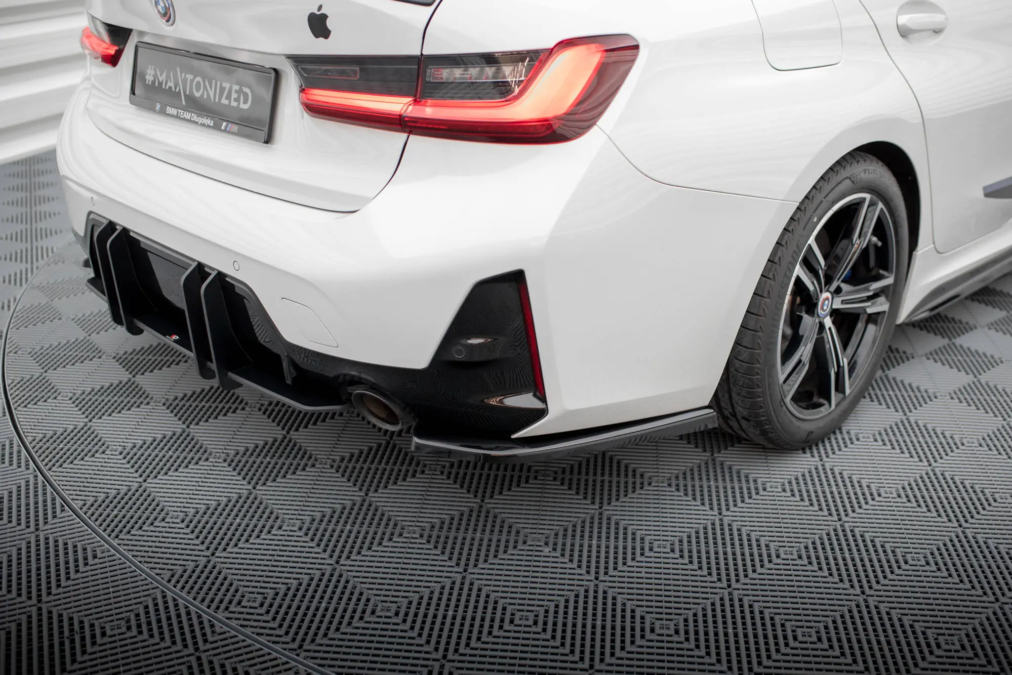 Sidesplitters bak BMW 3 (G20 / G21) M-Pakke LCI 2022-> | Glossy Black Edition