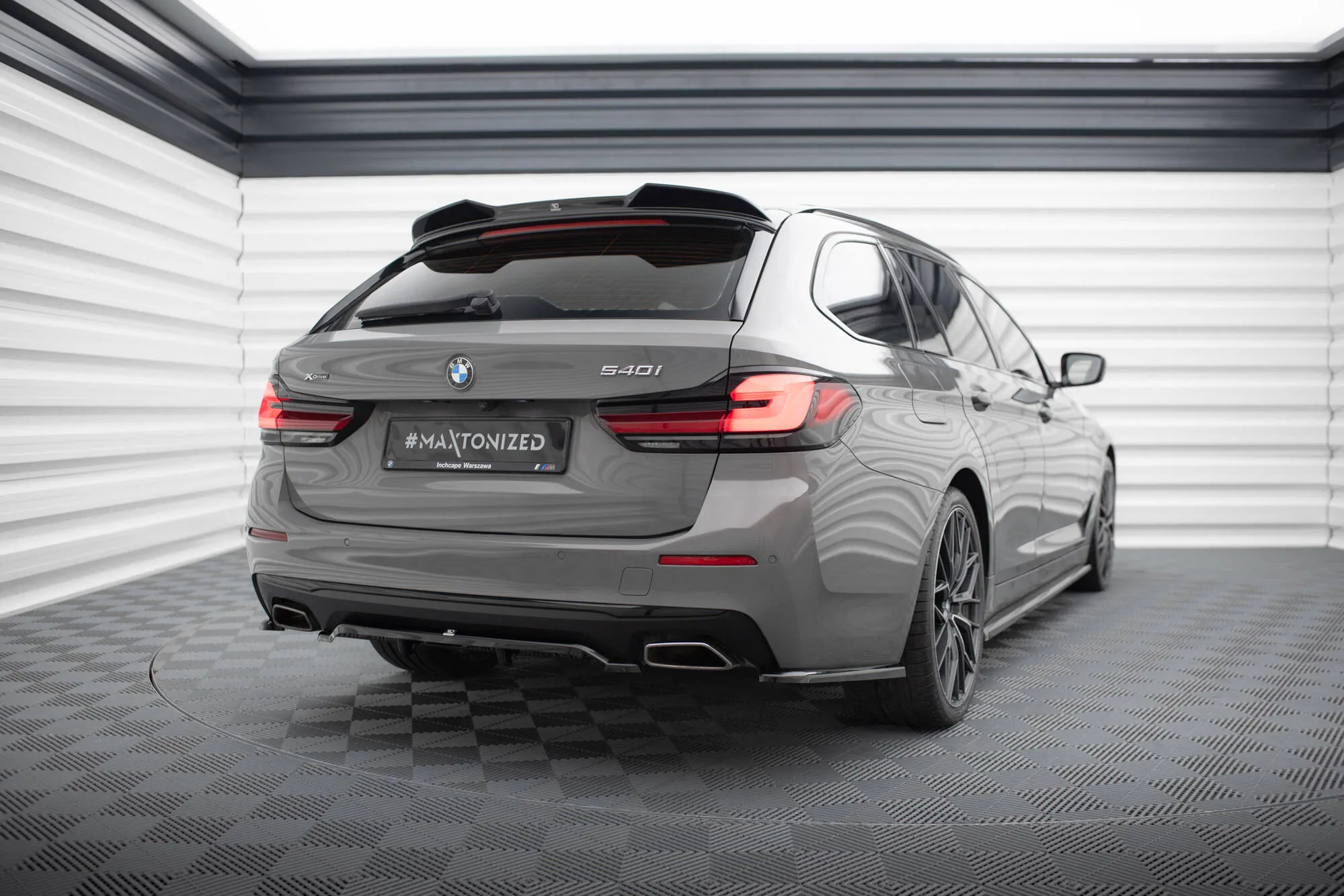 Sidesplitters bak BMW 5 (G30/G31) Facelift 2020 - 2023 | Glossy Black Edition – bilde 2