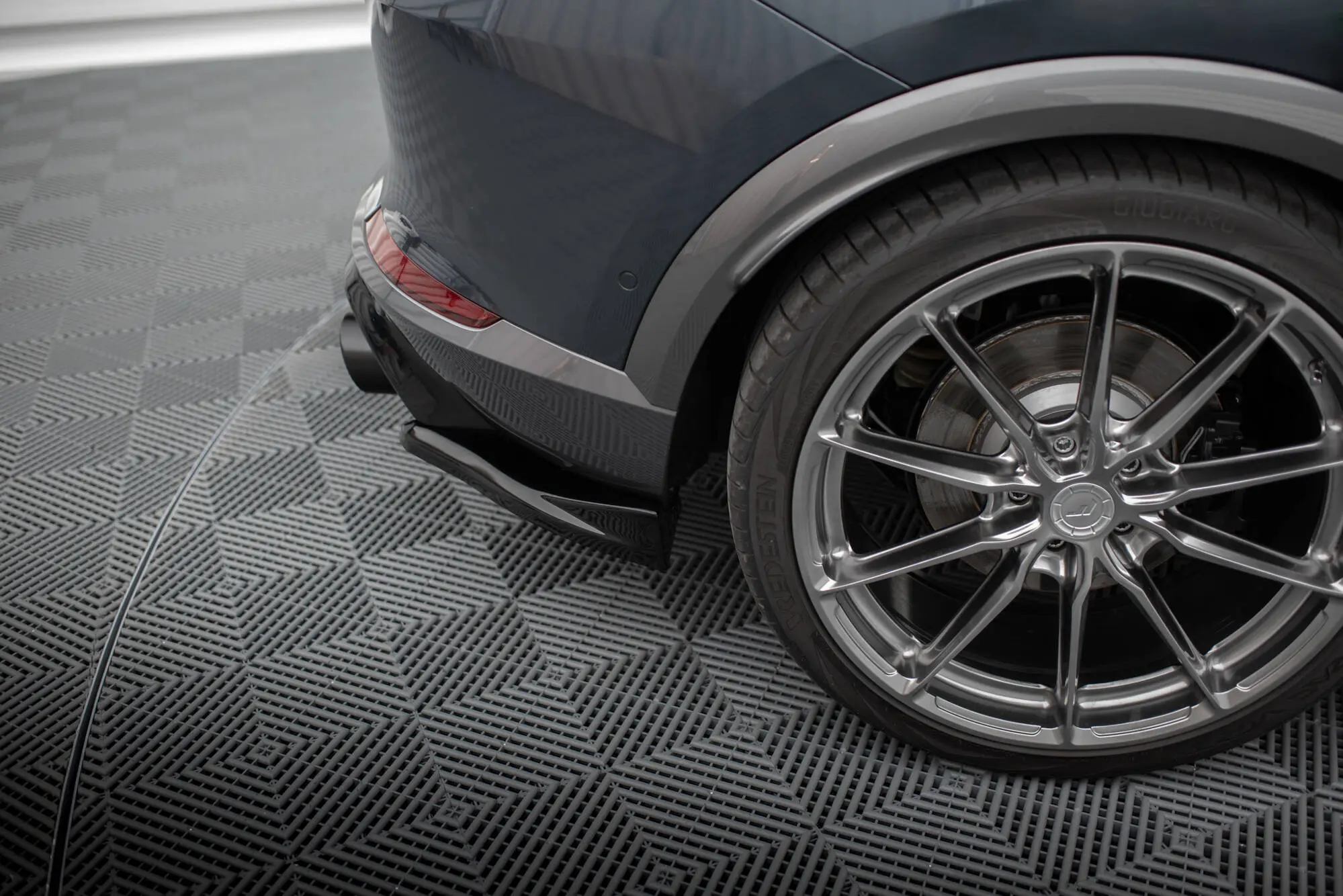 Sidesplitters bak Cupra Formentor 2020 - > | Glossy Black Edition V4 – bilde 3