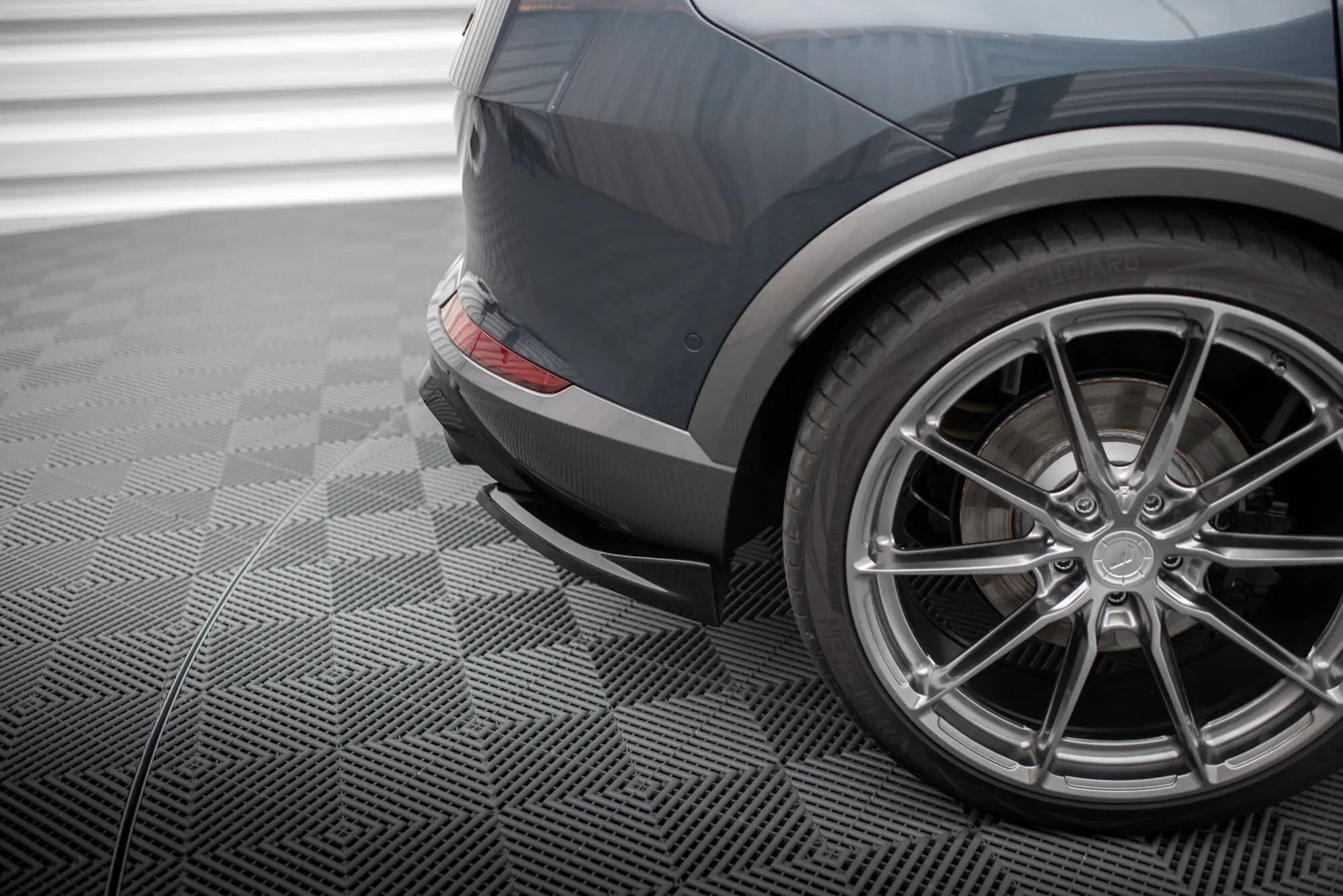 Sidesplitters bak Cupra Formentor 2020 - > | V.3 Glossy Black Edition – bilde 3