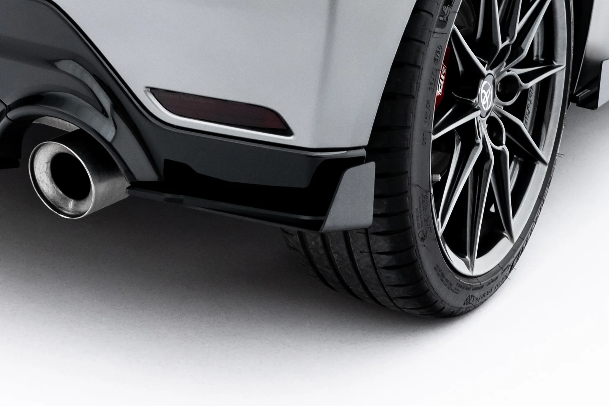 Sidesplitters bak + Flaps Toyota GR Yaris IV Facelift 2024 -> | Glossy Black Edition – bilde 2