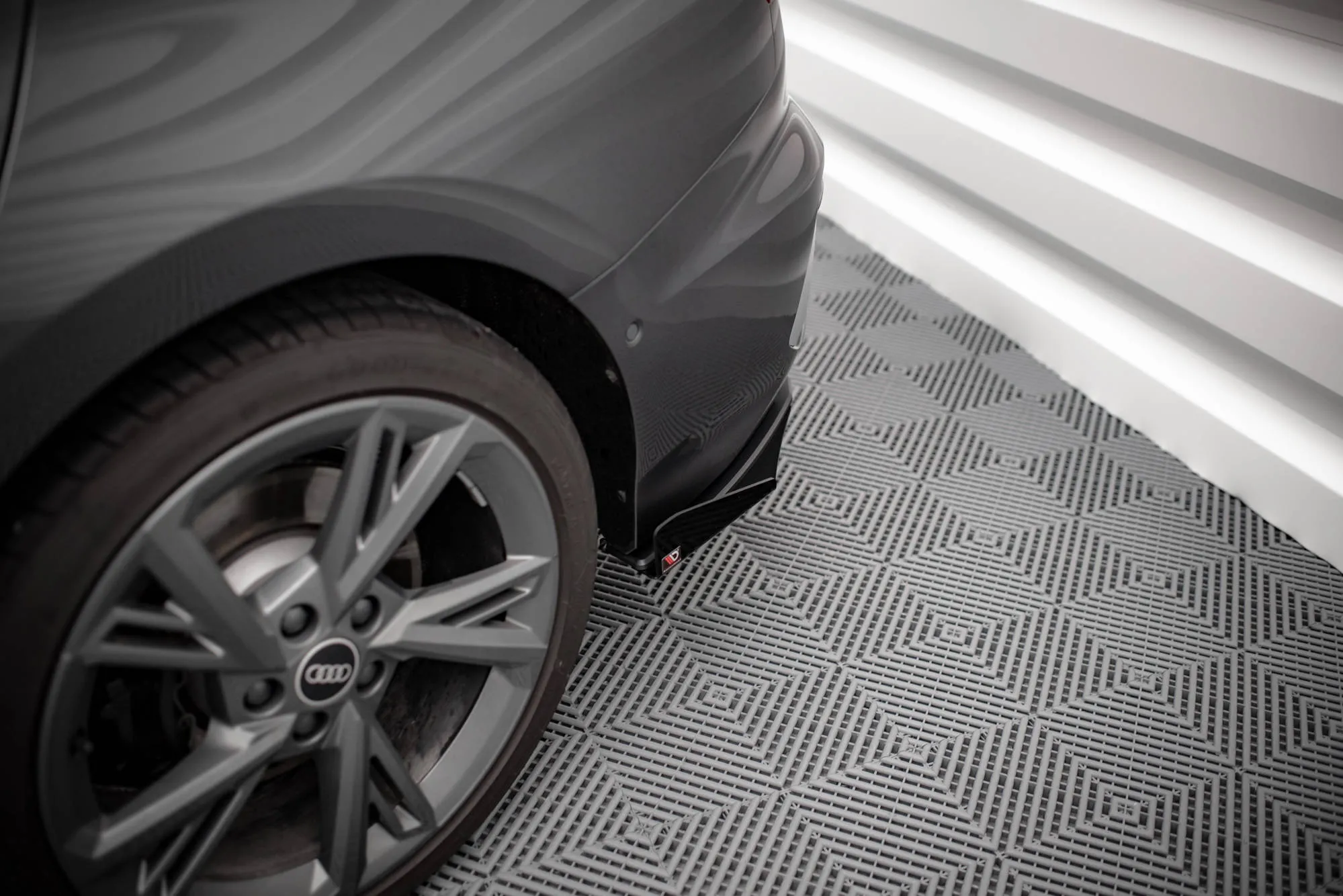 Sidesplitters bak + Flopper Audi A3 (S3) 2020-2026 | Street Pro Black Edition – bilde 2