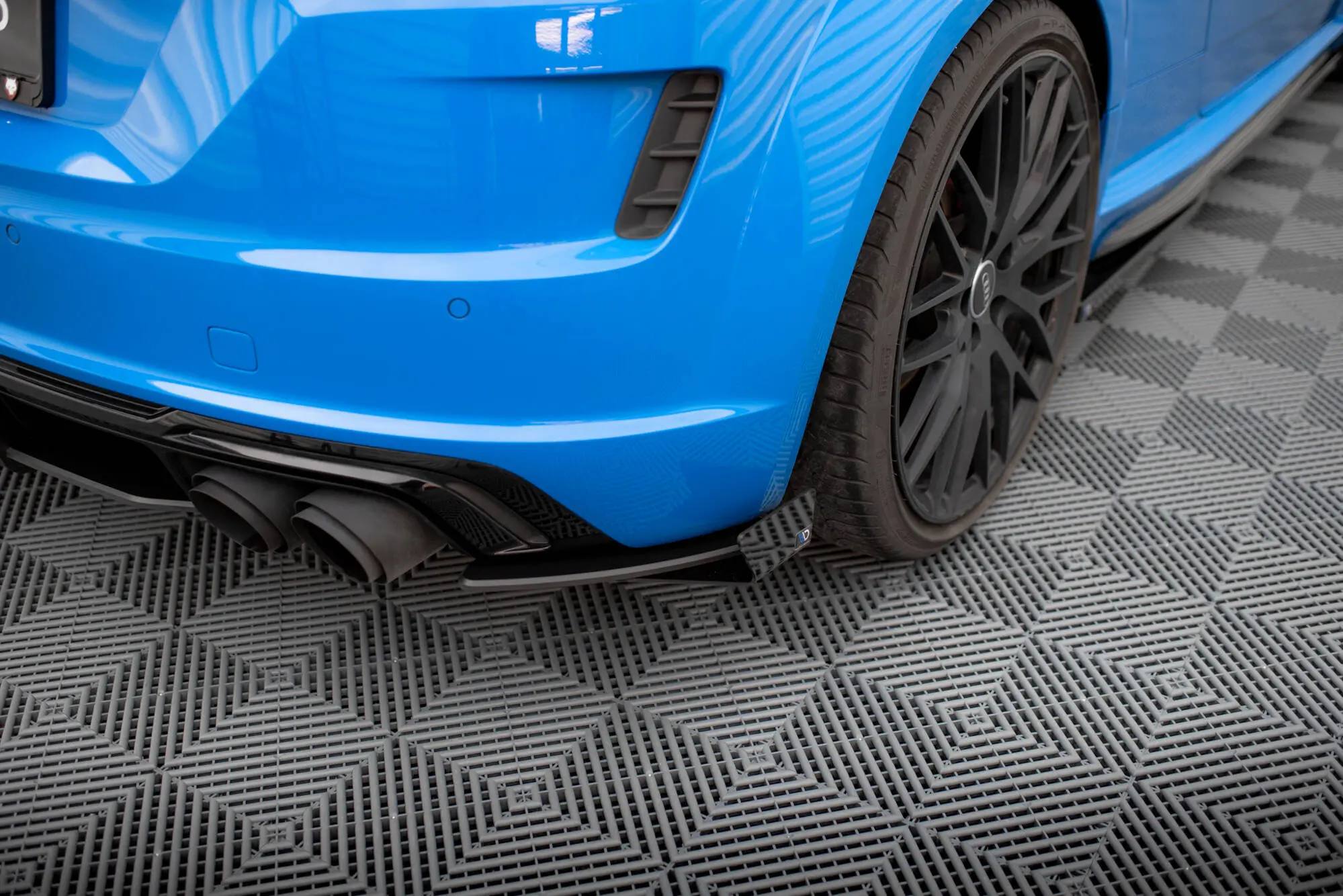 Sidesplitters bak + flopper Audi TT S (8S) 2014 - 2018 | Street Pro Black Edition