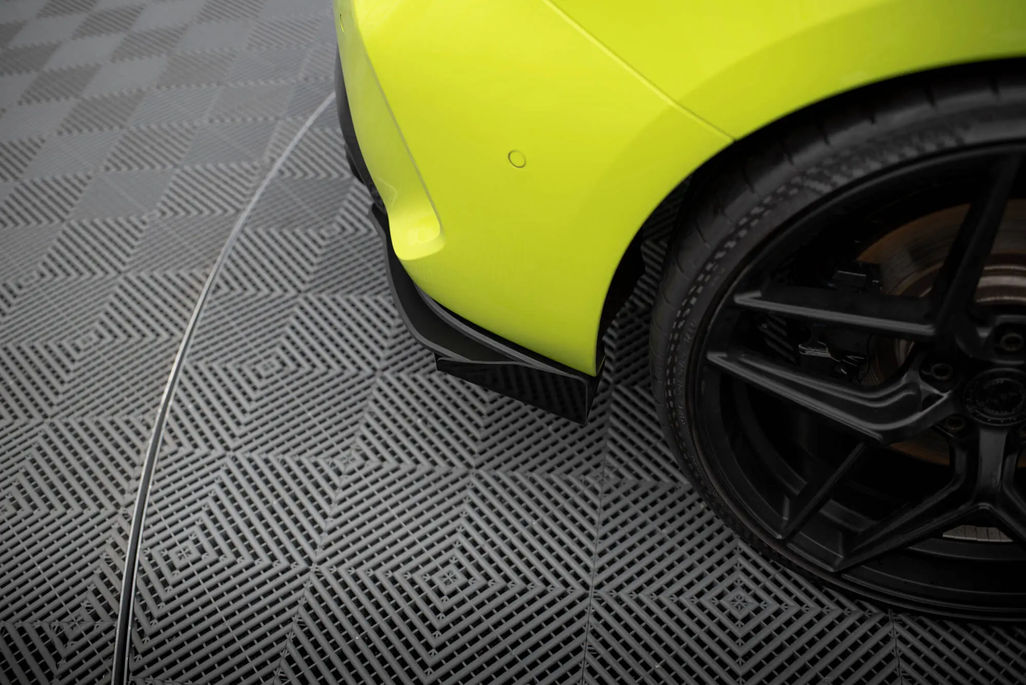 Sidesplitters bak + flopper BMW 1 (F40) M-Pack / BMW M135i (F40) 2019 - 2024 | V.1 Street Pro Black Edition – bilde 4