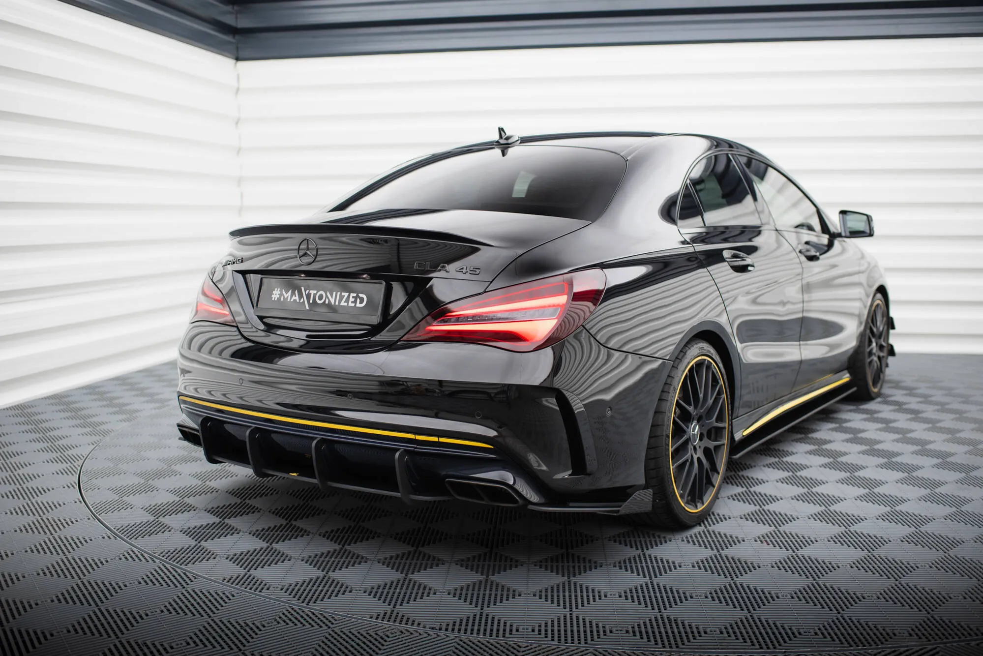 Sidesplitters bak + Flopper Mercedes-Benz AMG Cla 45 Aero (C117) Facelift 2017 - 2019 | Street Pro Black Edition – bilde 2