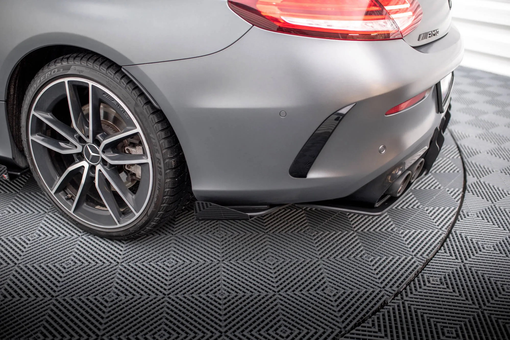 Sidesplitters bak + Flopper Mercedes-Benz C43 AMG Coupe (C205) facelift 2018 - 2022 | Street Pro Black Edition