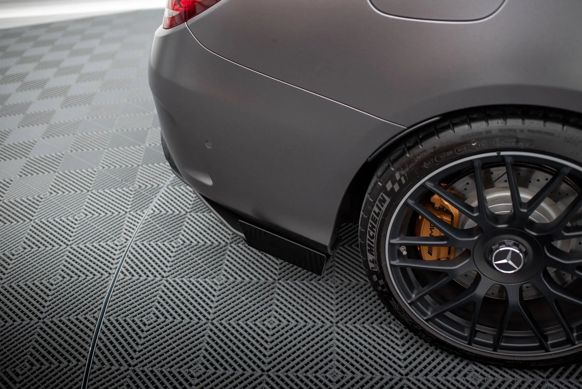 Sidesplitters bak + flopper Mercedes-Benz C63 AMG (W205 / S205) facelift 2018 - 2021 | Street Pro Black Edition