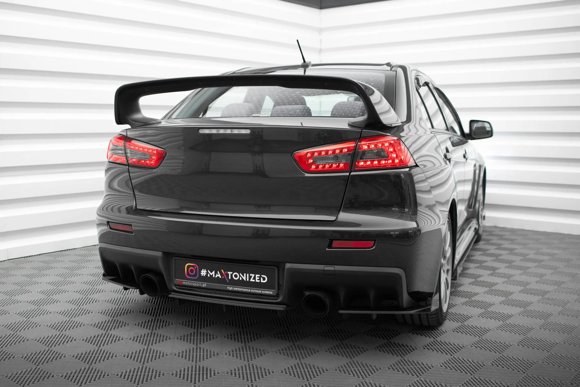 Sidesplitters bak + Flopper Mitsubishi Lancer EVO X 2007 - 2015 | Street Pro Black Edition – bilde 4