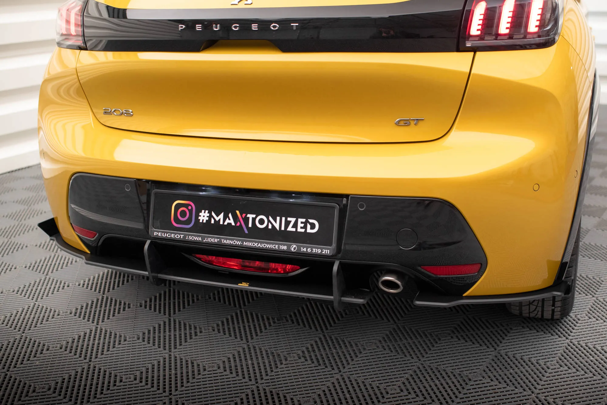 Sidesplitters bak + Flopper Peugeot 208 GT II 2019 - 2023 | Street Pro Black Edition