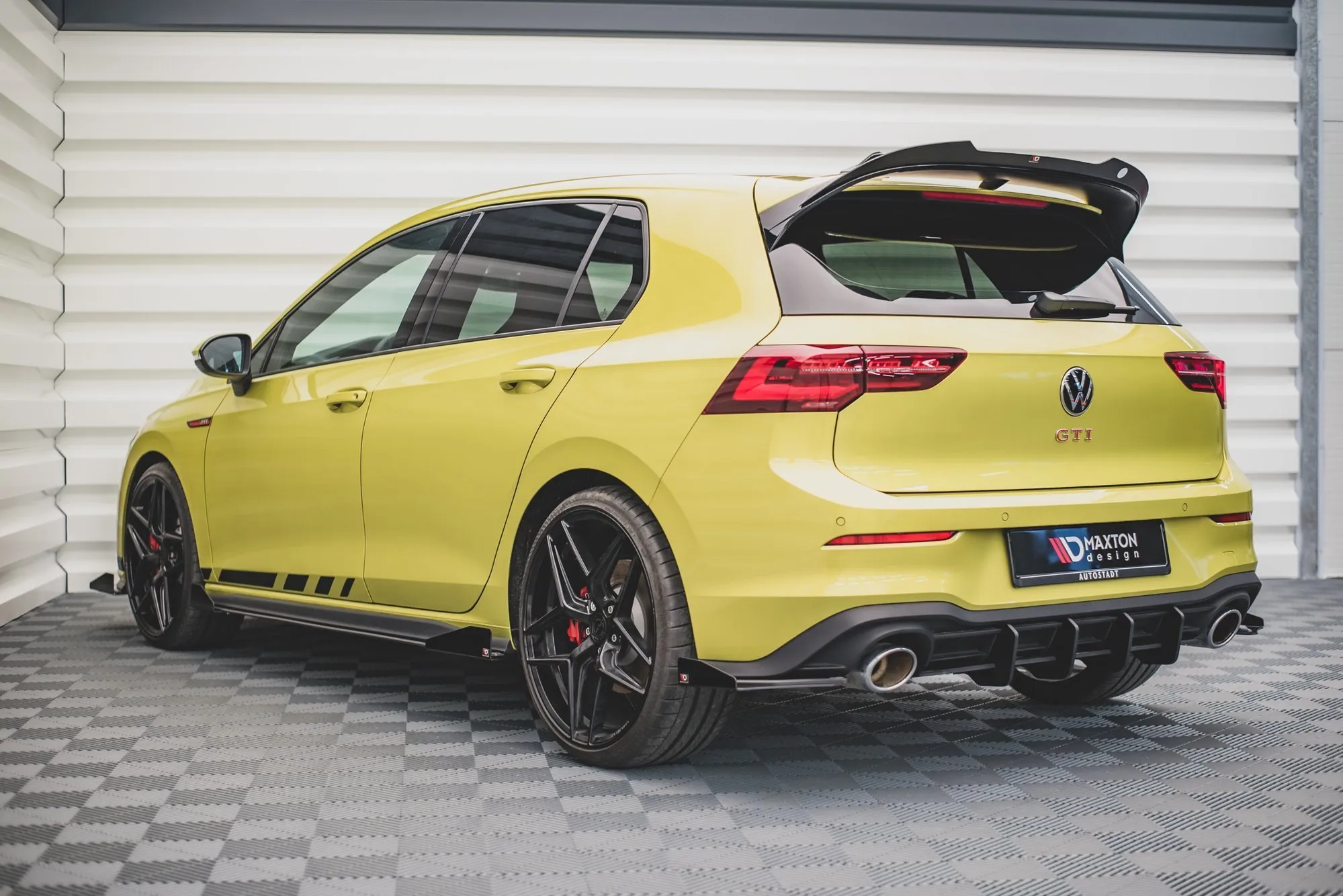 Sidesplitters bak + Flopper VW Golf VIII GTI Clubsport 2020-> | Street Pro Black Edition – bilde 2