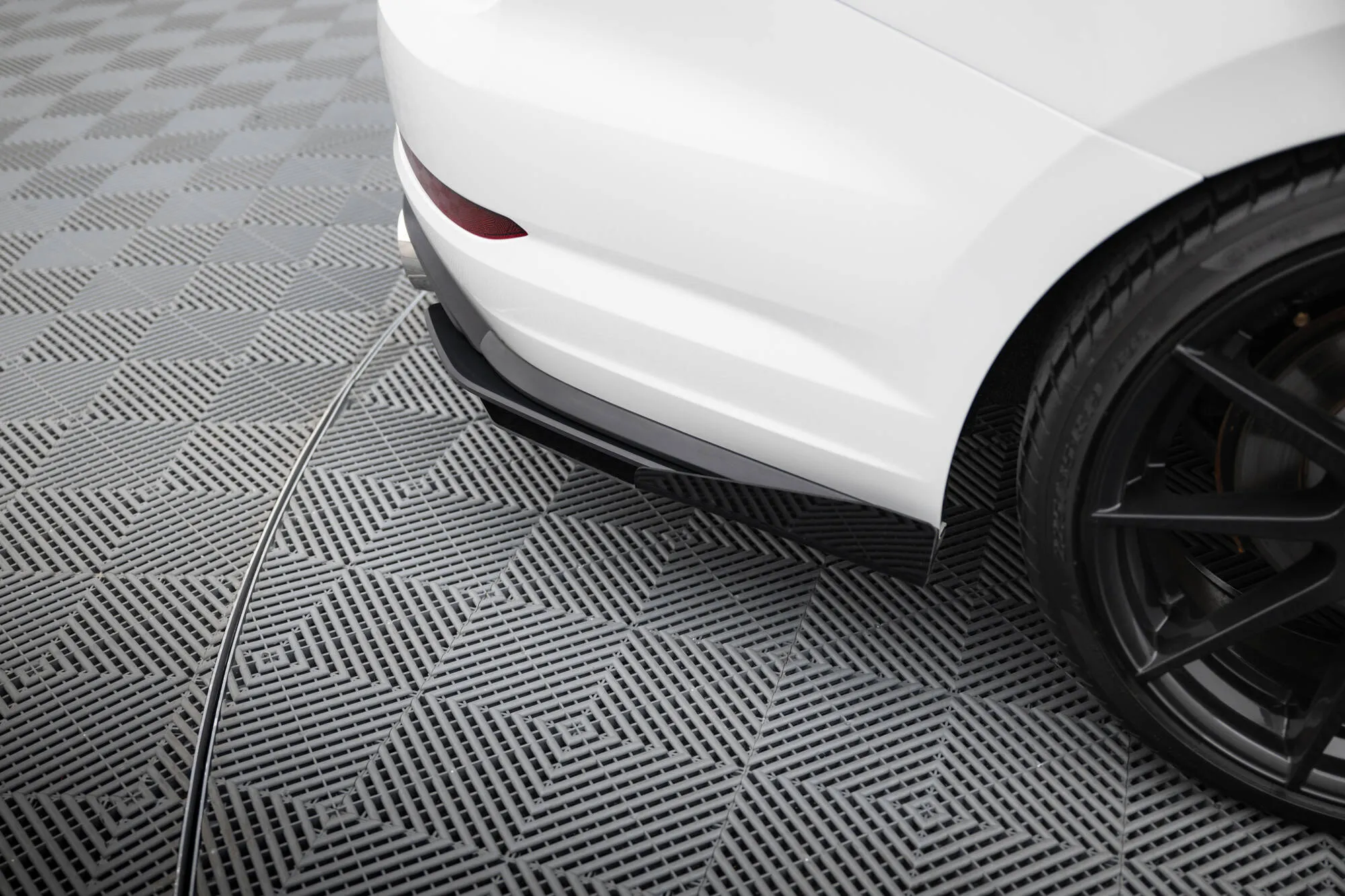 Sidesplitters bak + Flopper VW Jetta Gli VII 2019 - 2021 | Street Pro Black Edition – bilde 3