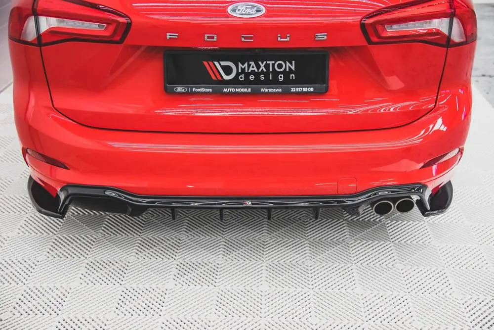 Sidesplitters bak Ford Focus IV ST-Line Stasjonsvogn 2018 ->