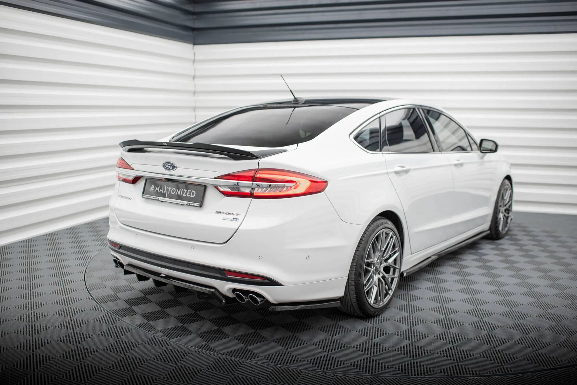 Sidesplitters bak Ford Mondeo Sport  mk5 facelift 2019 - 2022 / Ford Fusion Sport (USA) mk2 facelift 2019 - 2020 | Glossy Black Edition – bilde 4