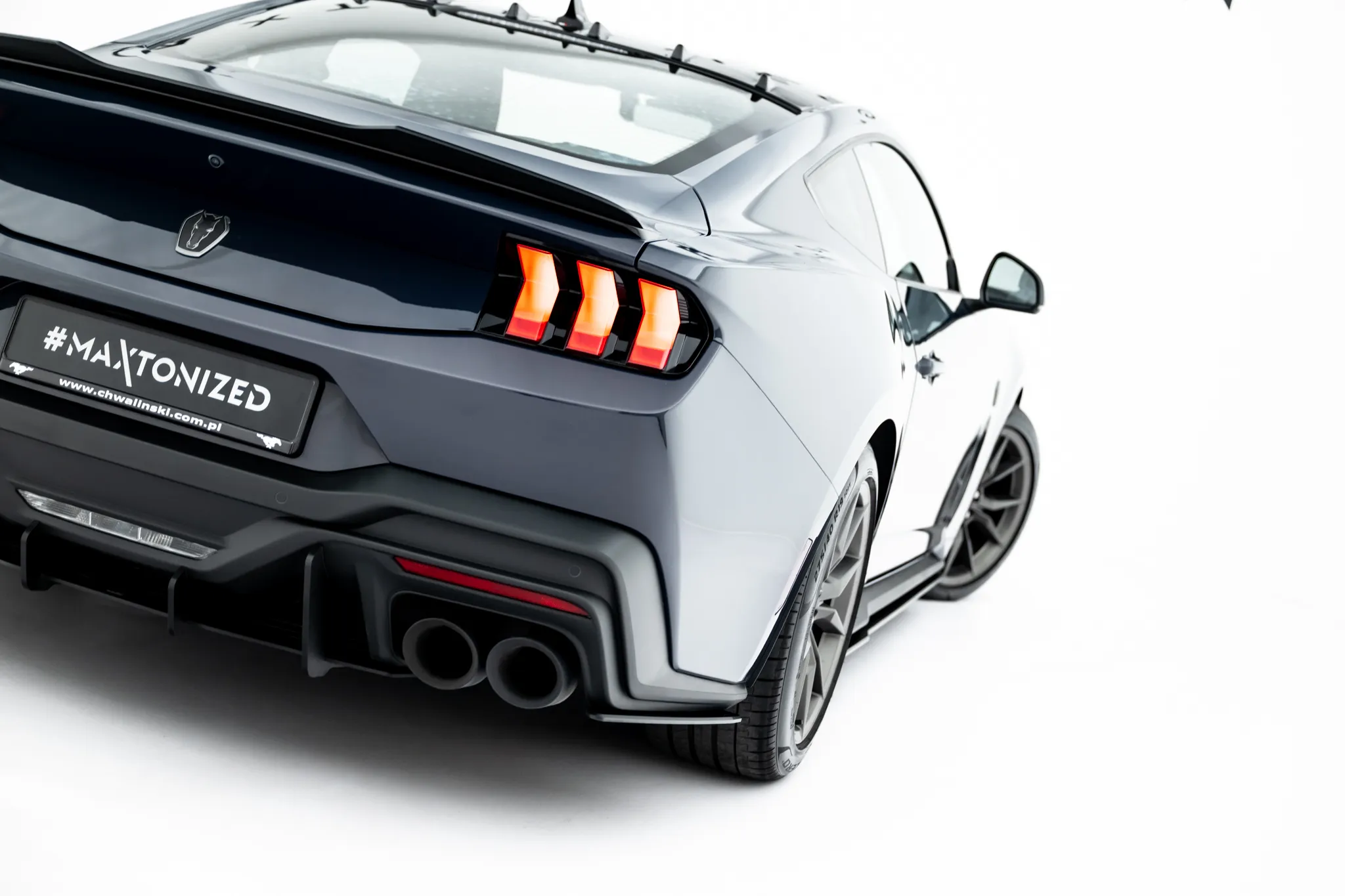 Sidesplitters bak Ford Mustang (Mk7) 2023-2026 | Street Pro Black Edition