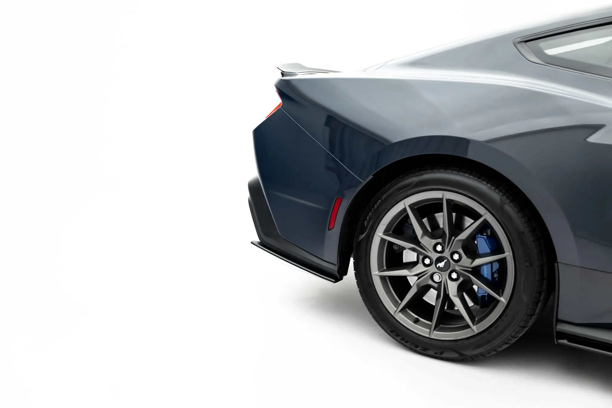 Sidesplitters bak Ford Mustang (Mk7) 2023-2026 | Street Pro Black Edition – bilde 2