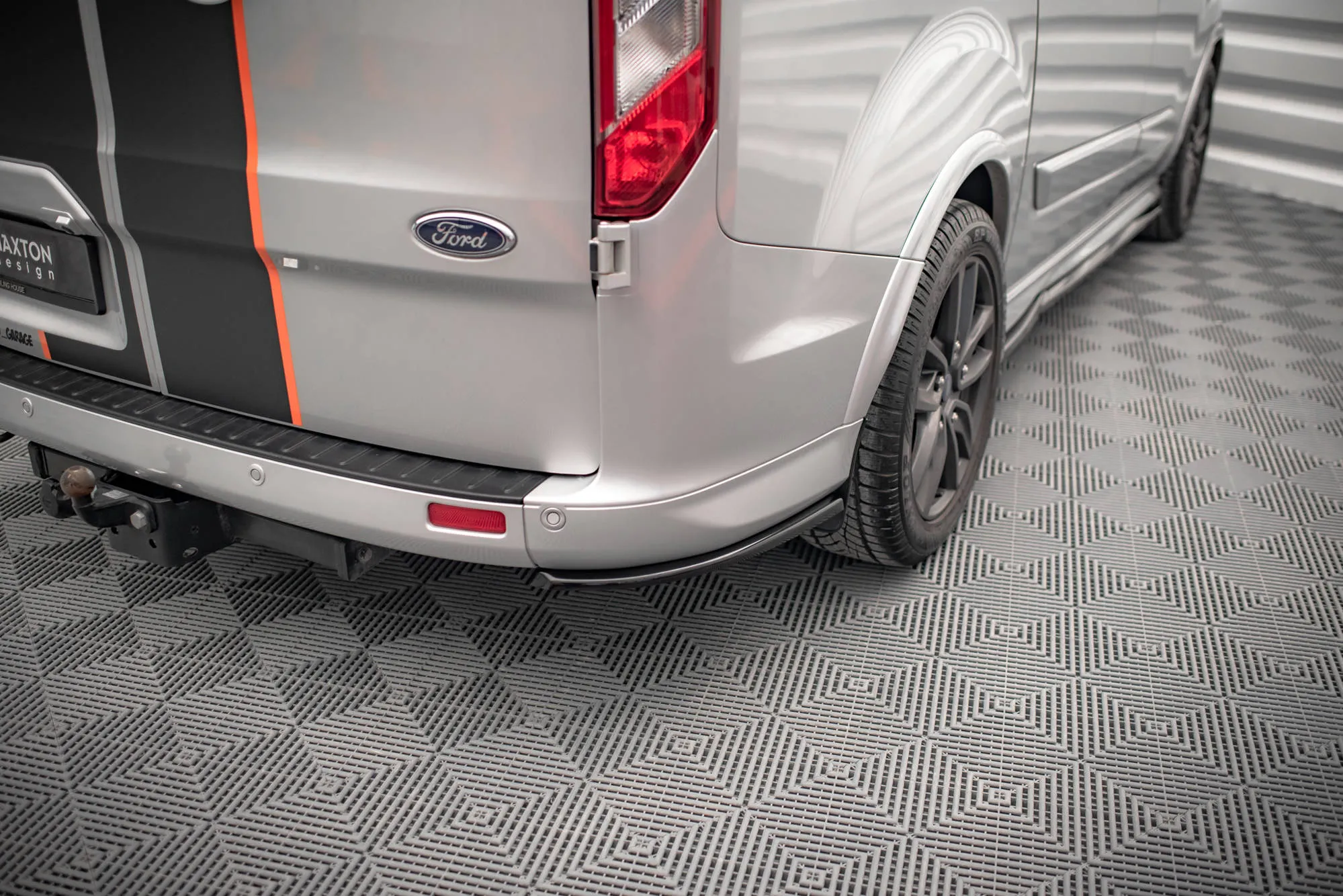 Sidesplitters bak Ford Transit Custom I 2012 - 2023 | Glossy Black Edition