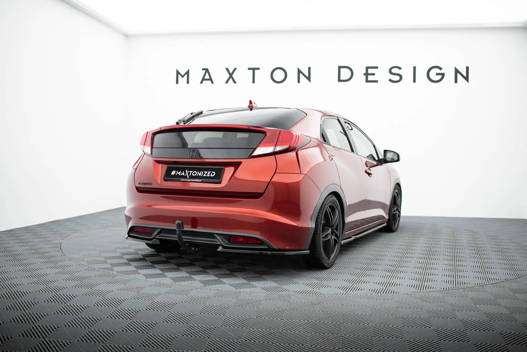 Sidesplitters bak Honda Civic (Mk9) 2011-2016 | Glossy Black Edition