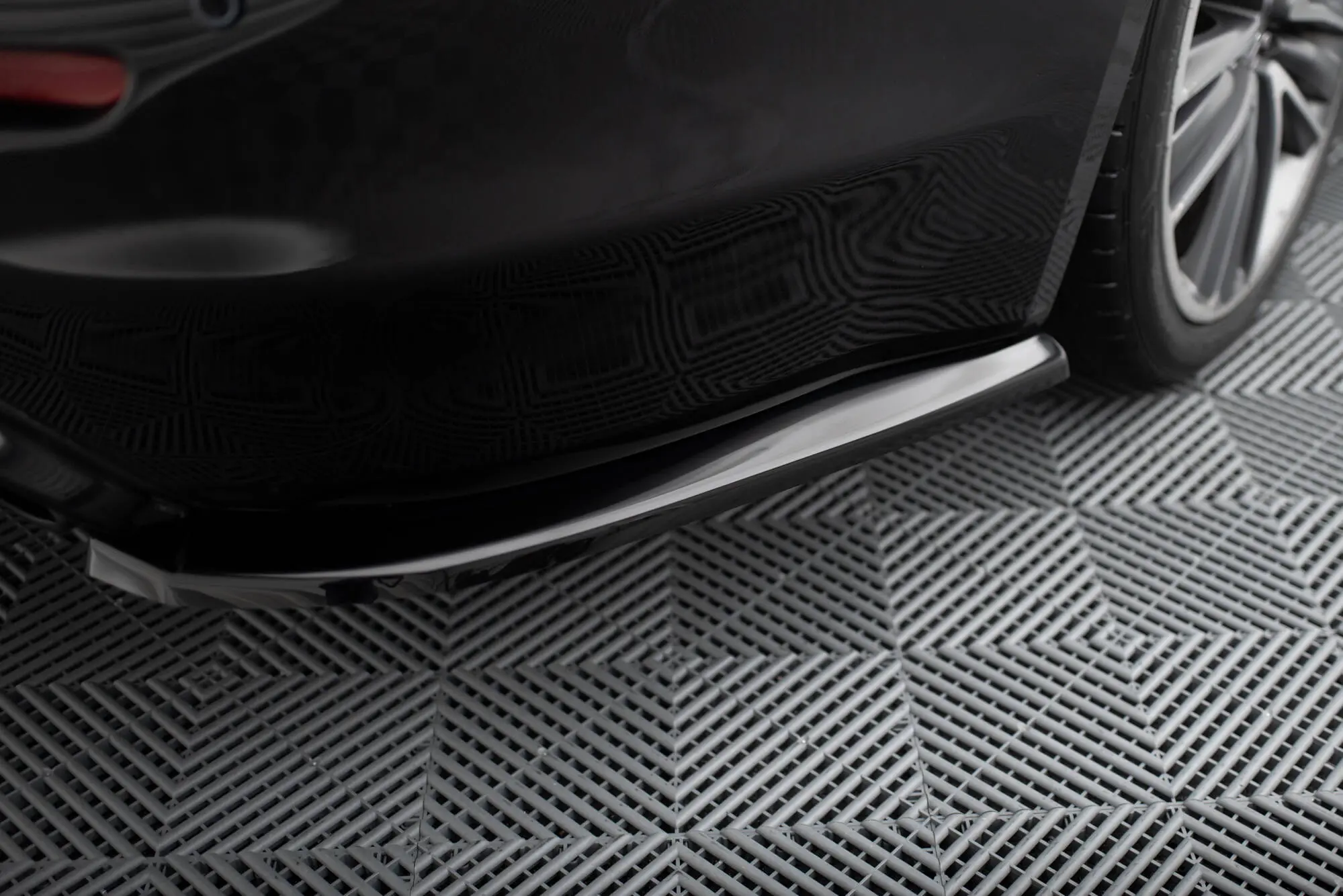 Sidesplitters bak Infiniti Q50 S 2013 - 2016 | V.2 Glossy Black Edition