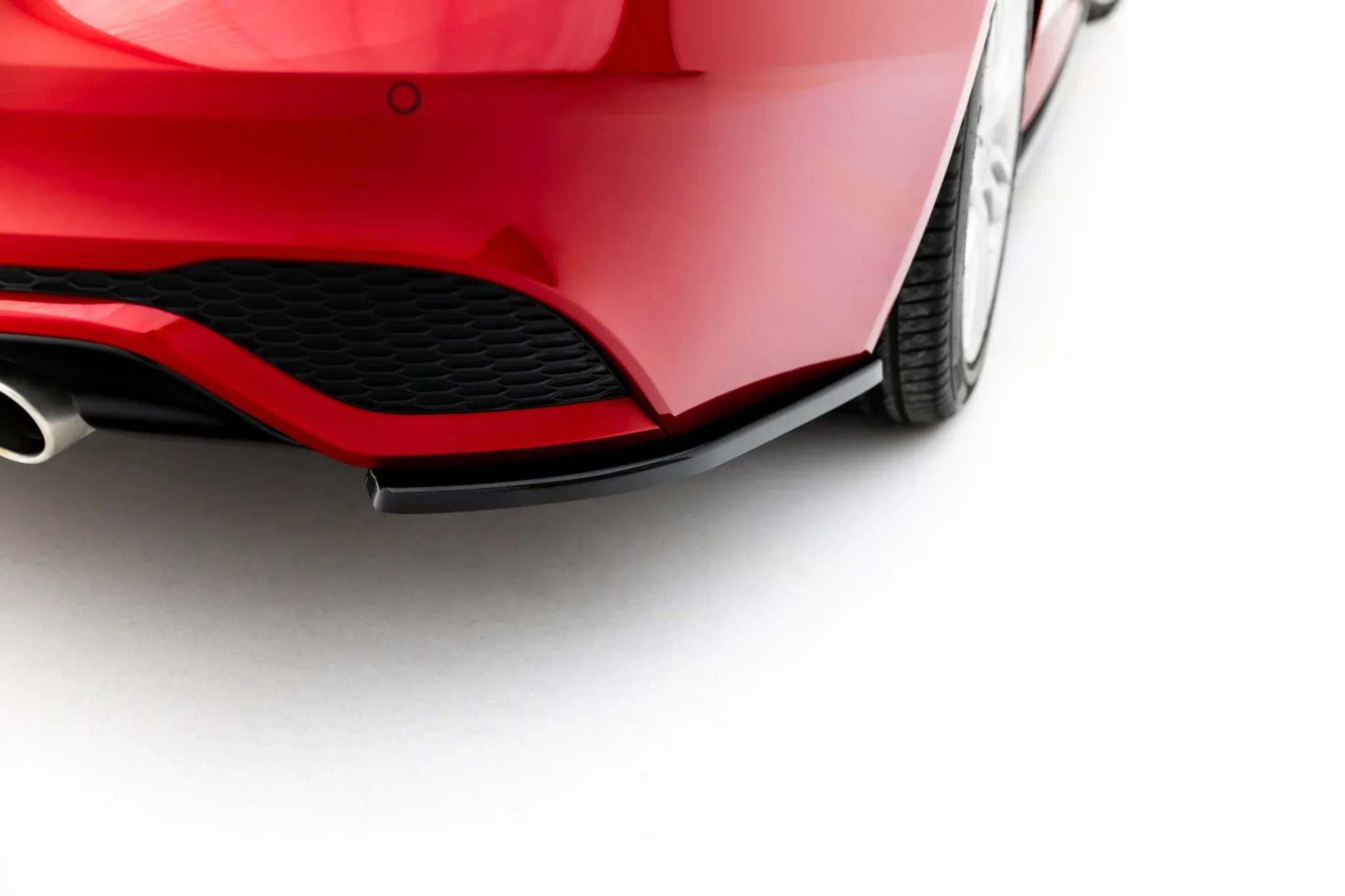 Sidesplitters bak Jaguar XE R-Dynamic (X760) Facelift 2019 - 2024 | Glossy Black Edition – bilde 3