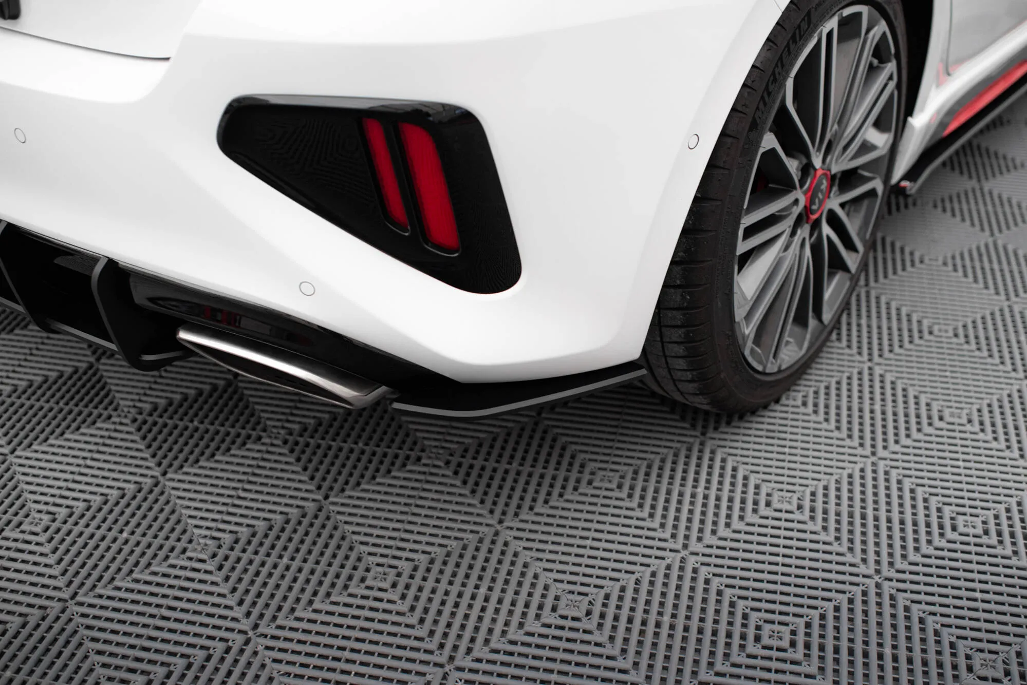 Sidesplitters bak Kia Ceed GT III / ProCeed I 2018 - 2022 | Street Pro Black Edition