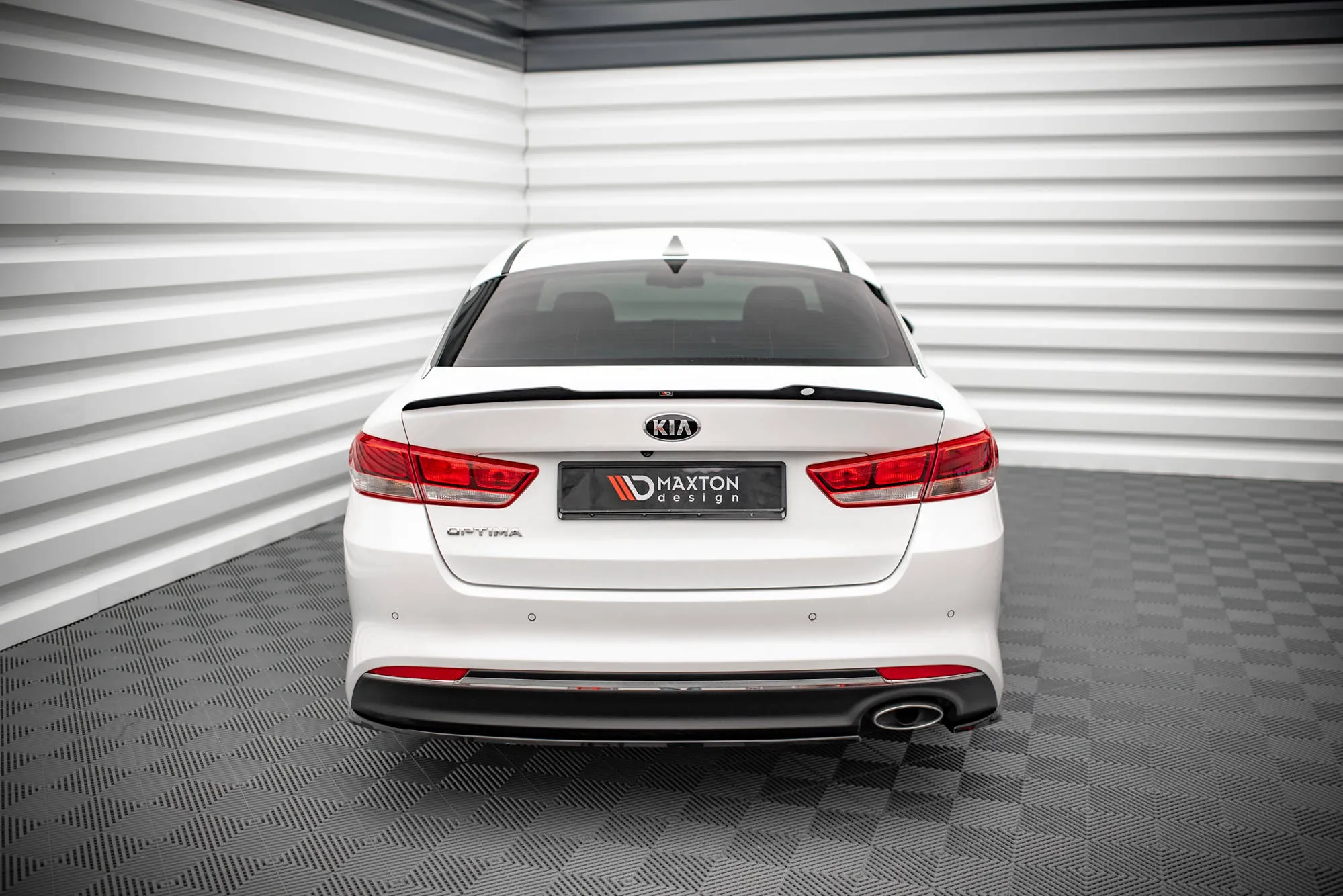 Sidesplitters bak Kia Optima IV 2015 - 2018 | Glossy Black Edition – bilde 3