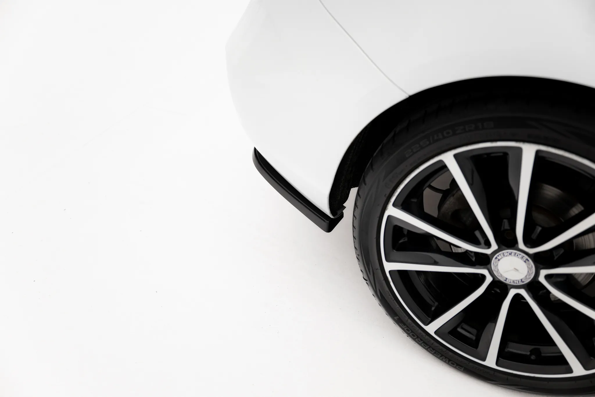 Sidesplitters bak Mercedes-Benz B (W246) 2011 - 2014 | Glossy Black Edition – bilde 3