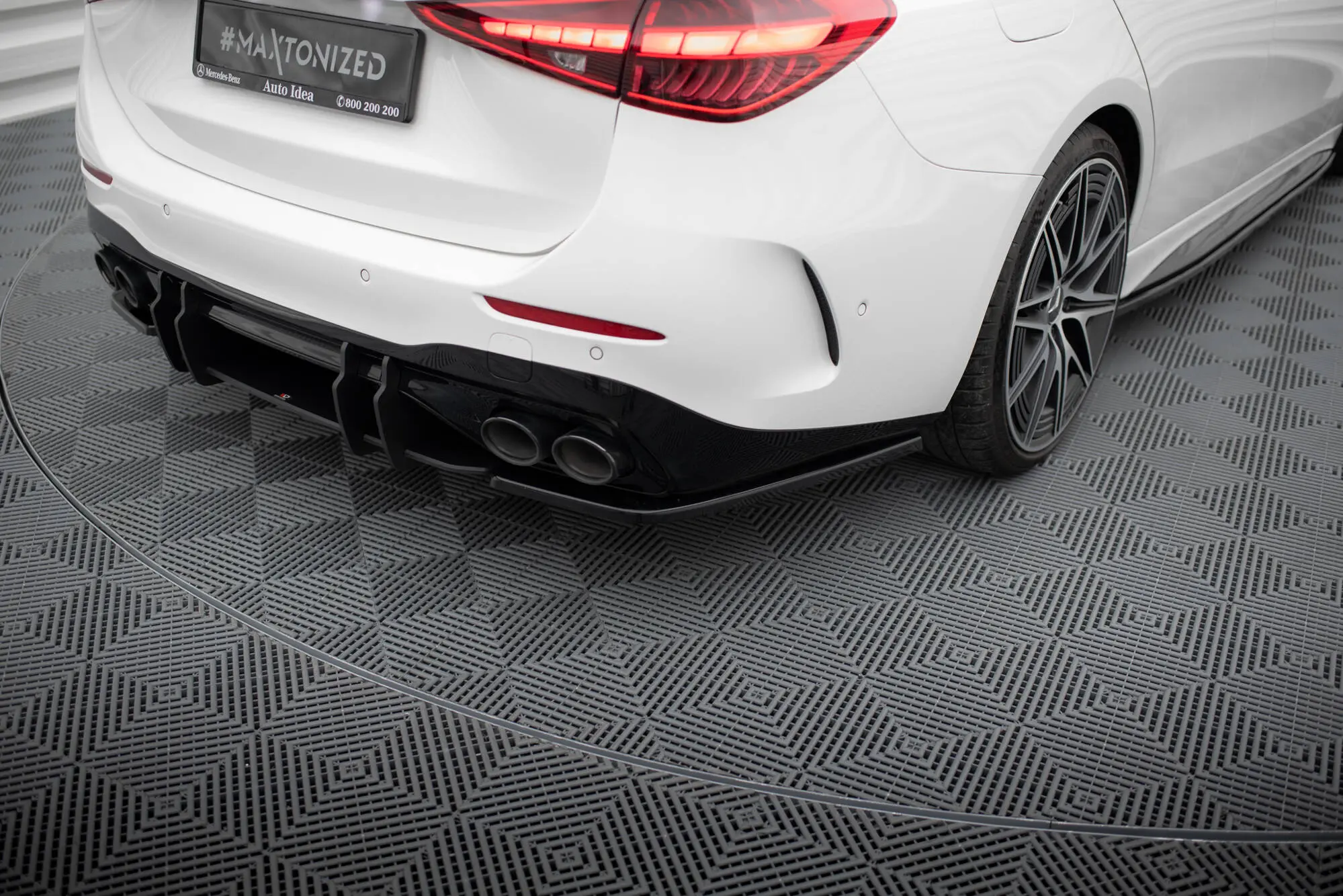Sidesplitters bak Mercedes-Benz C (W206 / S206) AMG-Line / Mercedes-AMG C43 (W206 / S206 ) 2021 - > | Glossy Black Edition