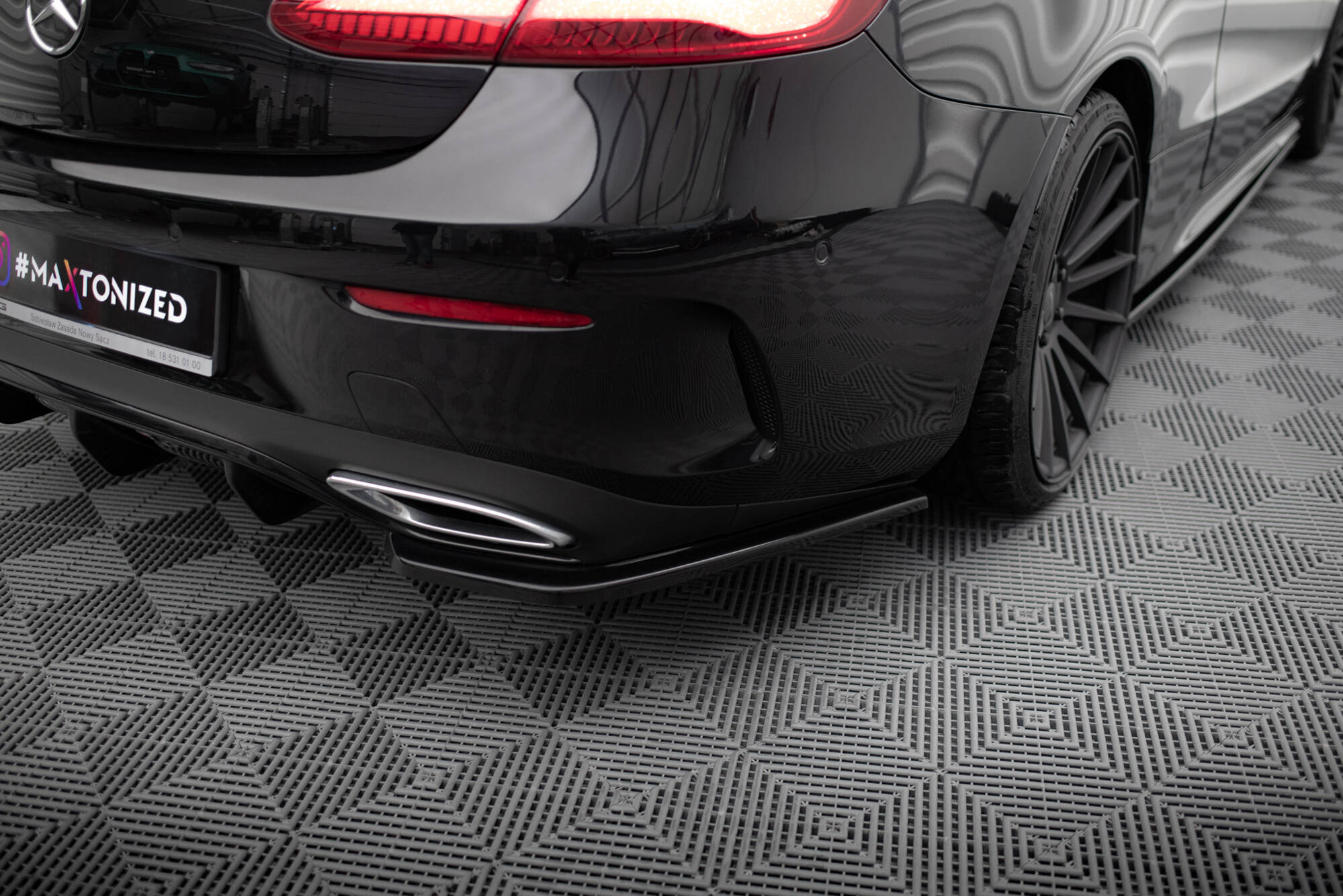 Sidesplitters bak Mercedes-Benz E AMG-Line (C238/A238) 2017 - 2023 | Glossy Black Edition