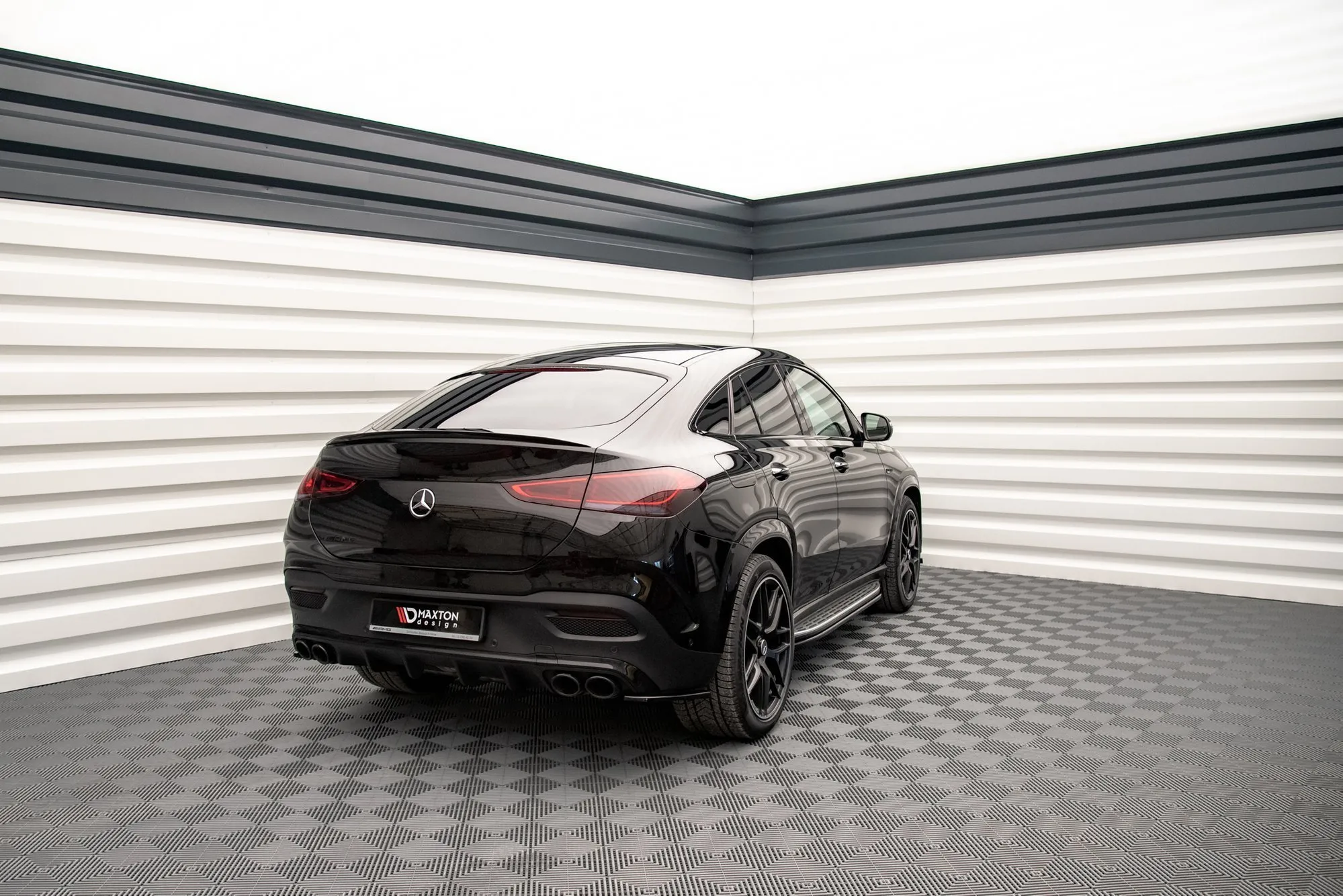 Sidesplitters bak Mercedes-Benz Gle Coupe II (C167) AMG-Line / Mercedes-AMG Gle Coupe II (C167) 2019-> | Glossy Black Edition – bilde 2