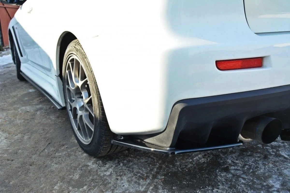 Sidesplitters bak Mitsubishi Lancer Evolution X 2007-2015 | Glossy Black Edition